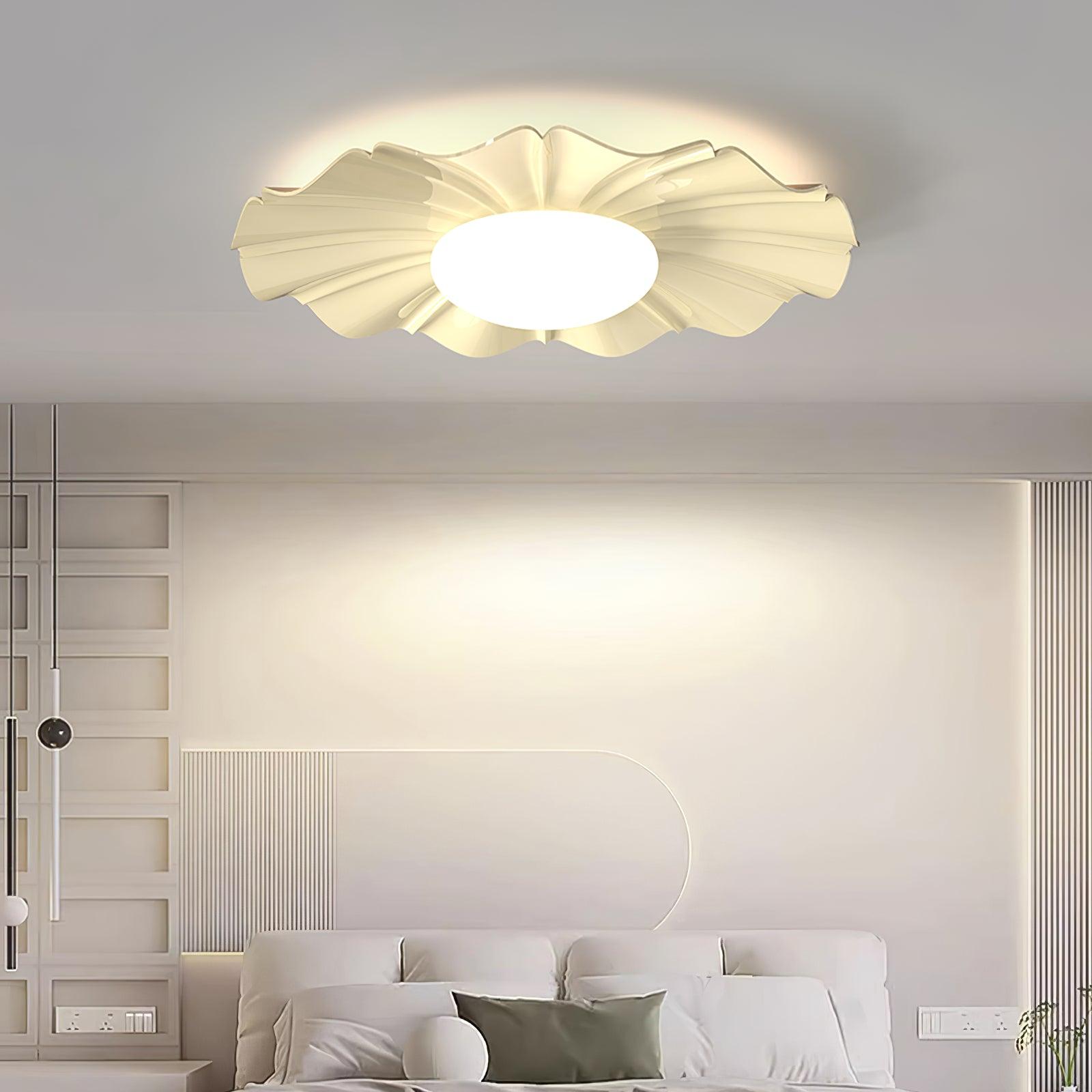 Lustra Plafonnier Or LED Sculpté pour Chambre