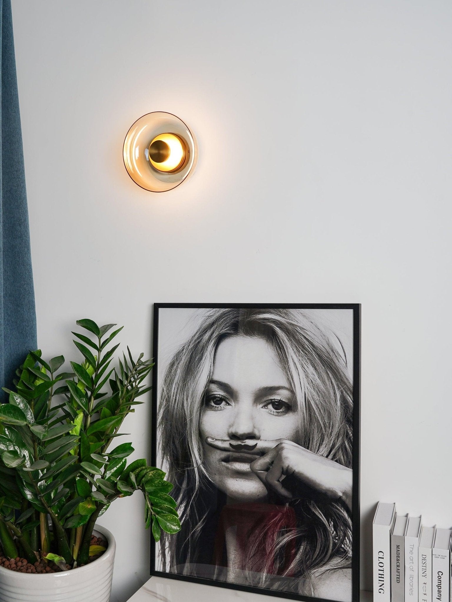 Crux Applique Murale Moderne Minimaliste en Laiton