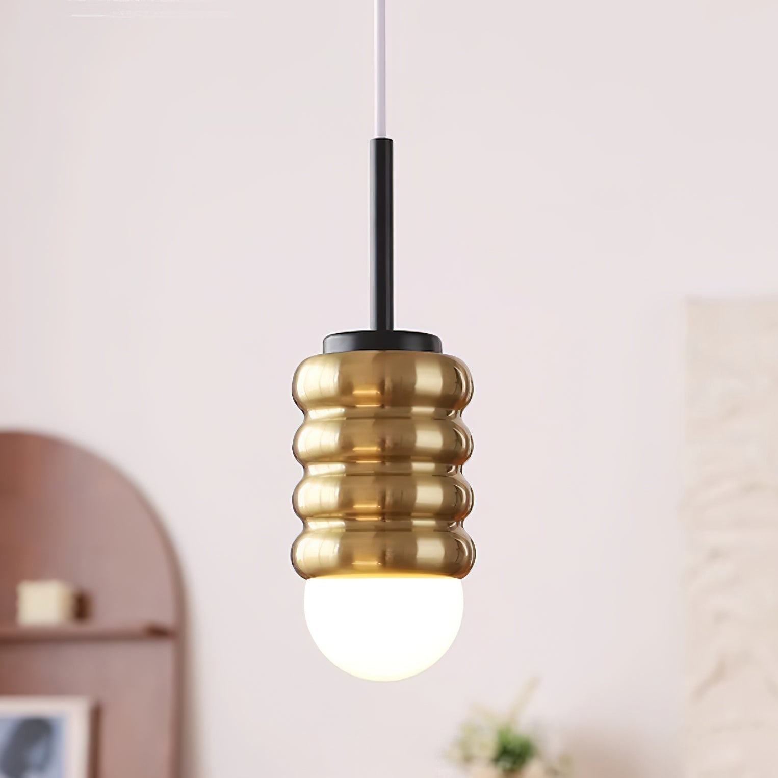 Virelli Suspension Abat-jour Céramique Striée Laiton Chaleureux Midcentury