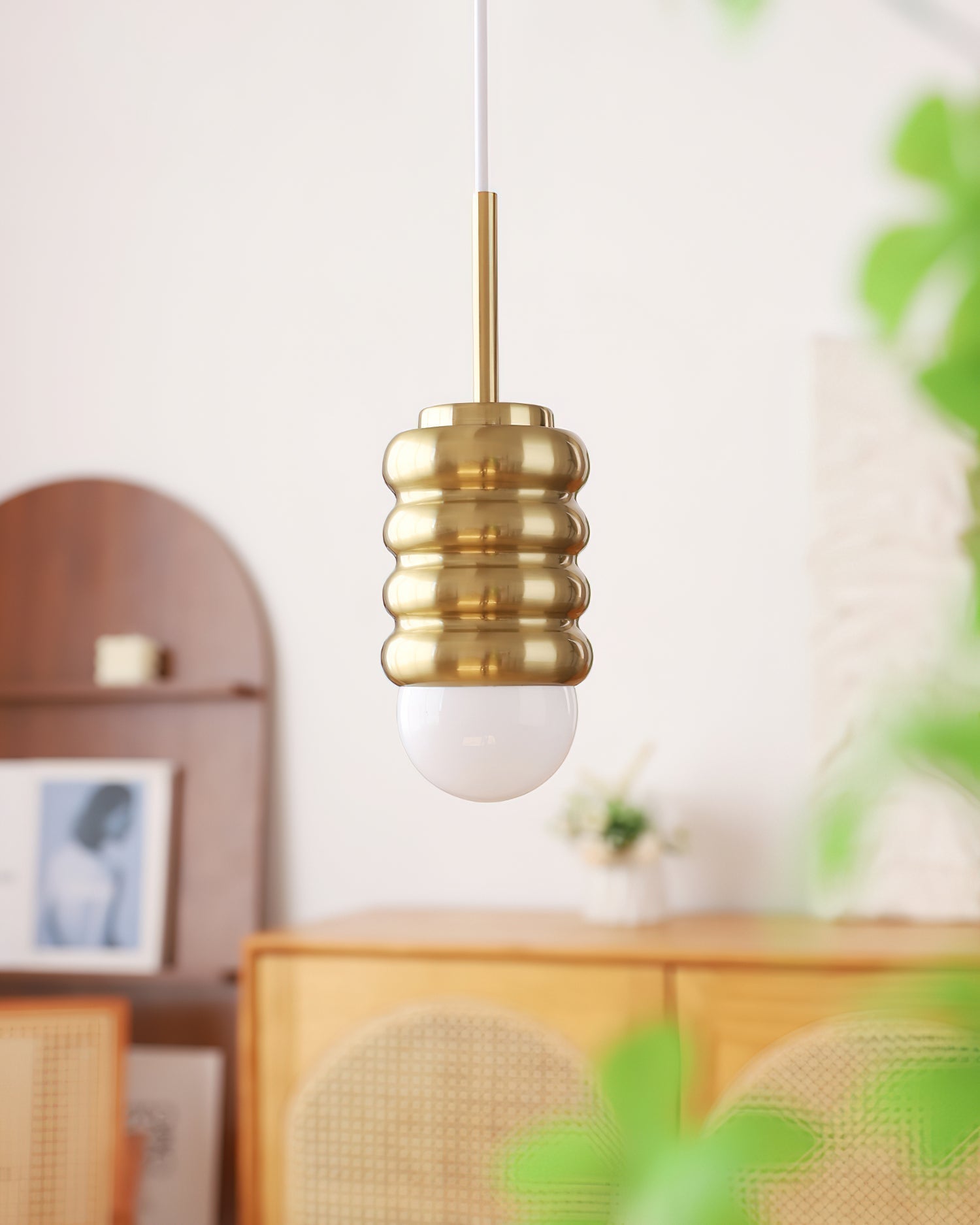 Virelli Suspension Abat-jour Céramique Striée Laiton Chaleureux Midcentury