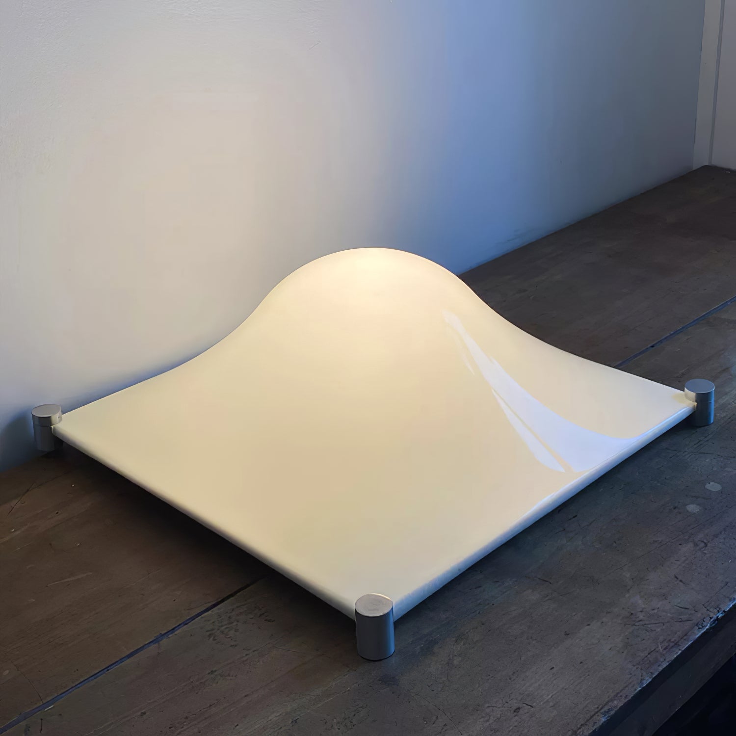 Bolla Lustre Plafonnier Blanc Doux Courbes Élégant