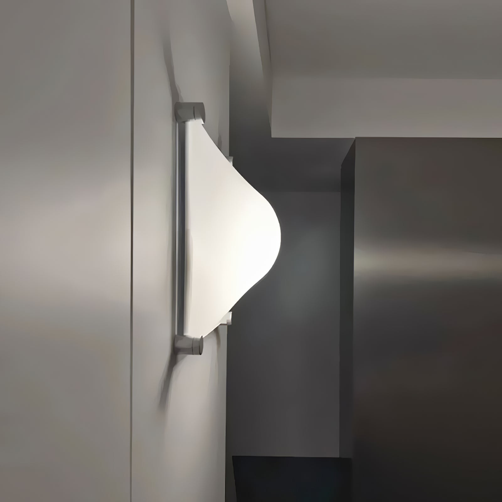 Bolla Lustre Plafonnier Blanc Doux Courbes Élégant