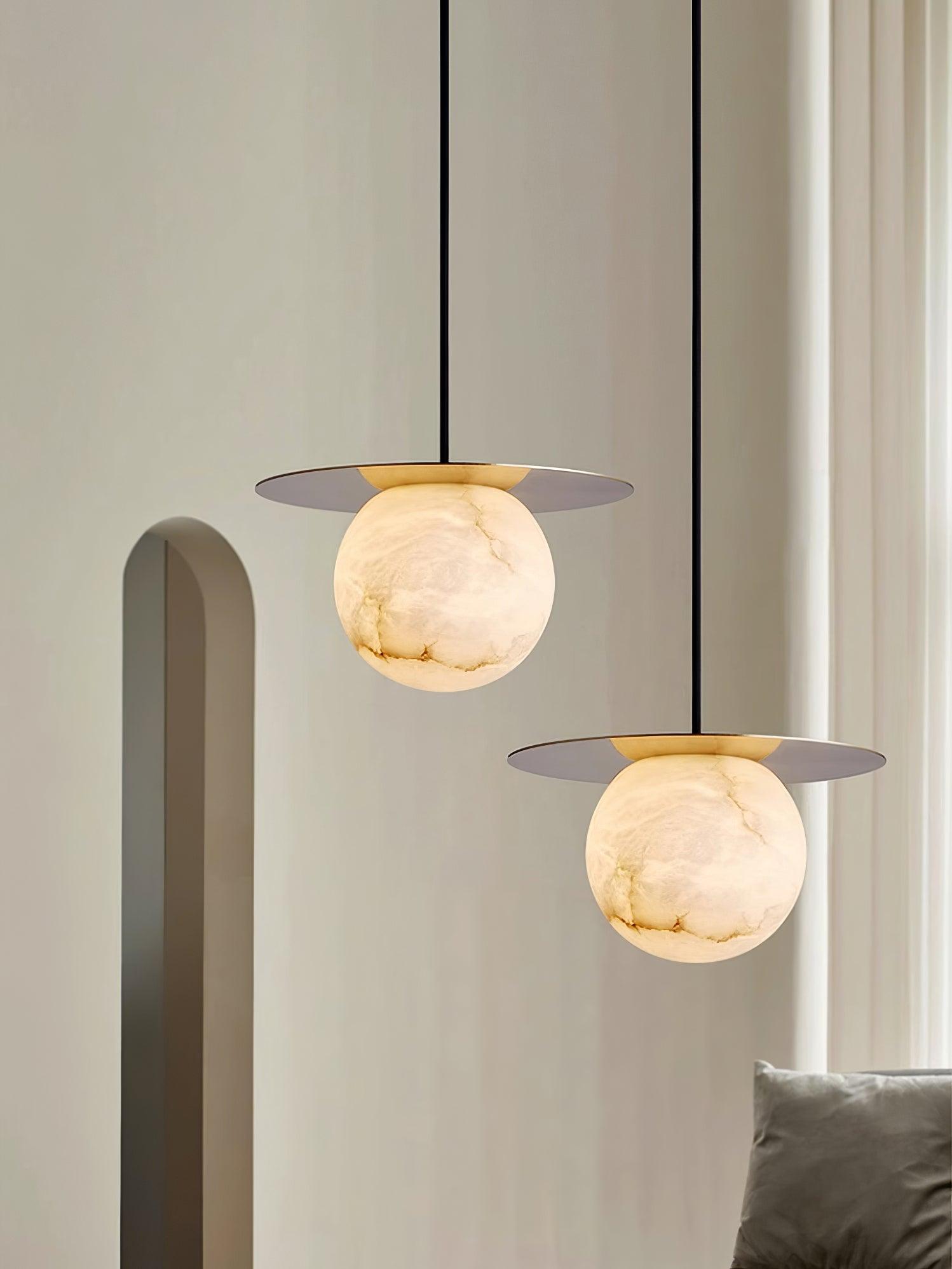 Nyvelyra Suspension Sphérique en Albâtre