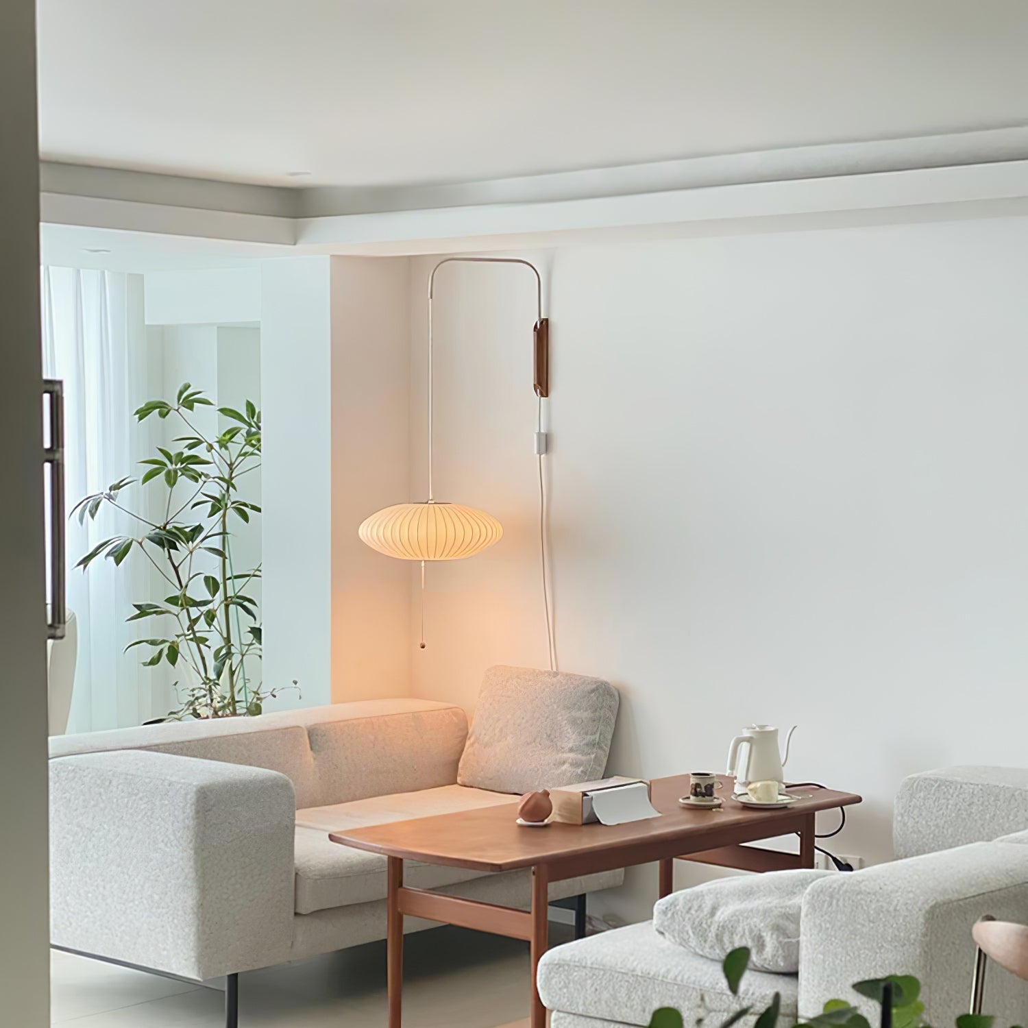 Lustra Wall Sconce Walnut Ball