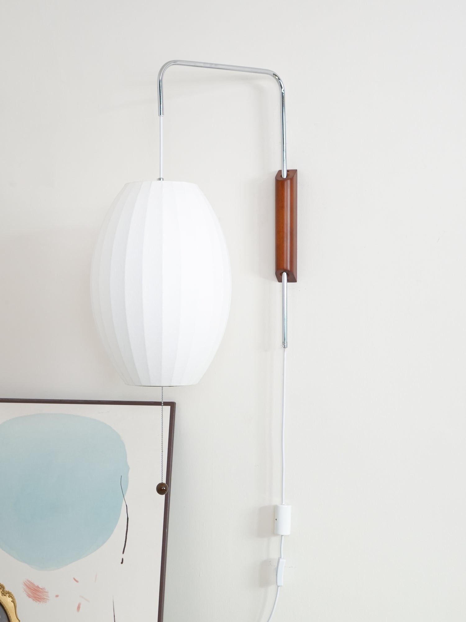 Lustra Wall Sconce Walnut Ball