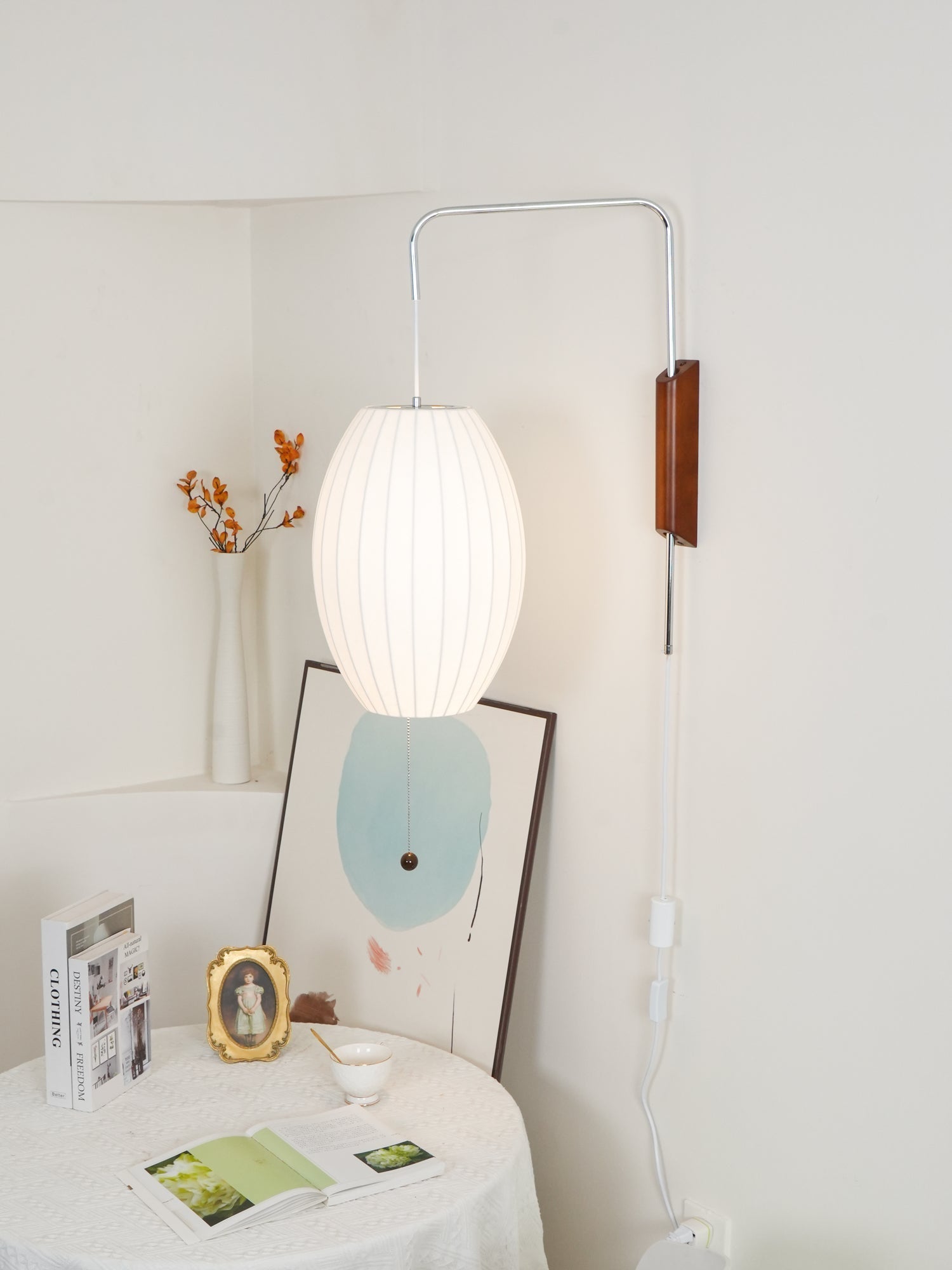 Lustra Wall Sconce Walnut Ball