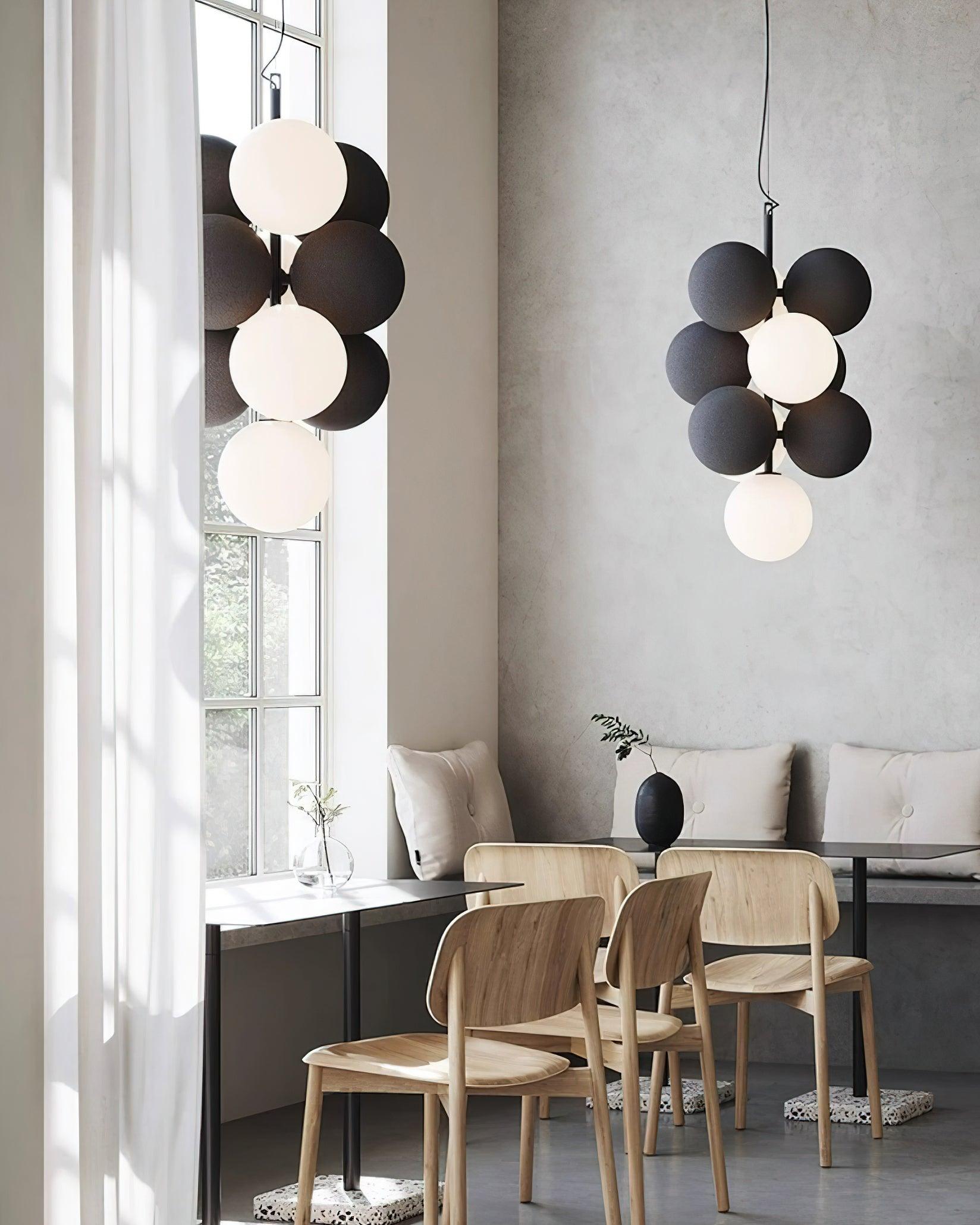 Lucy Suspension Floaton Bubbles