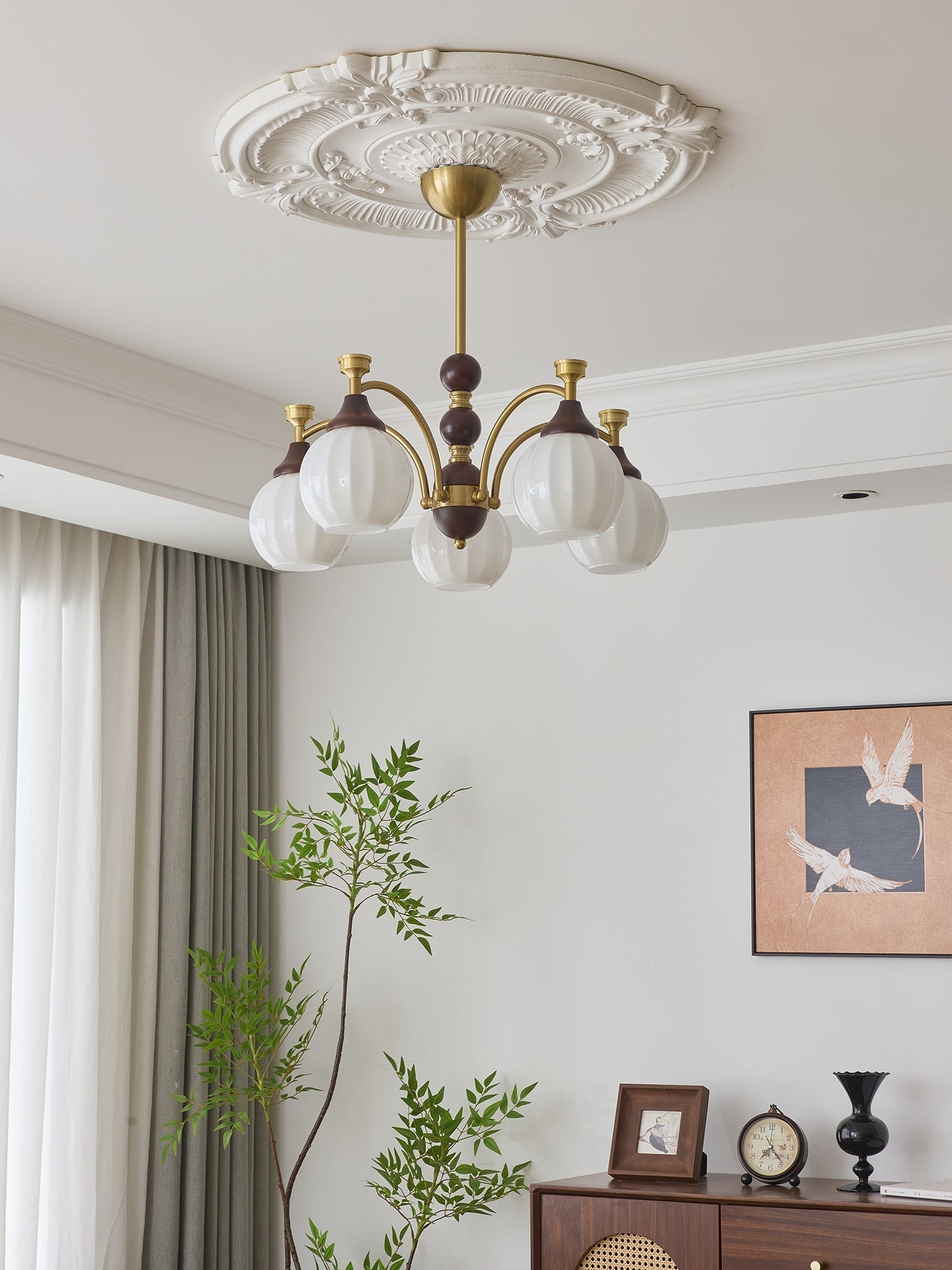Illoros Lustre en Bois Élégance Traditionnelle