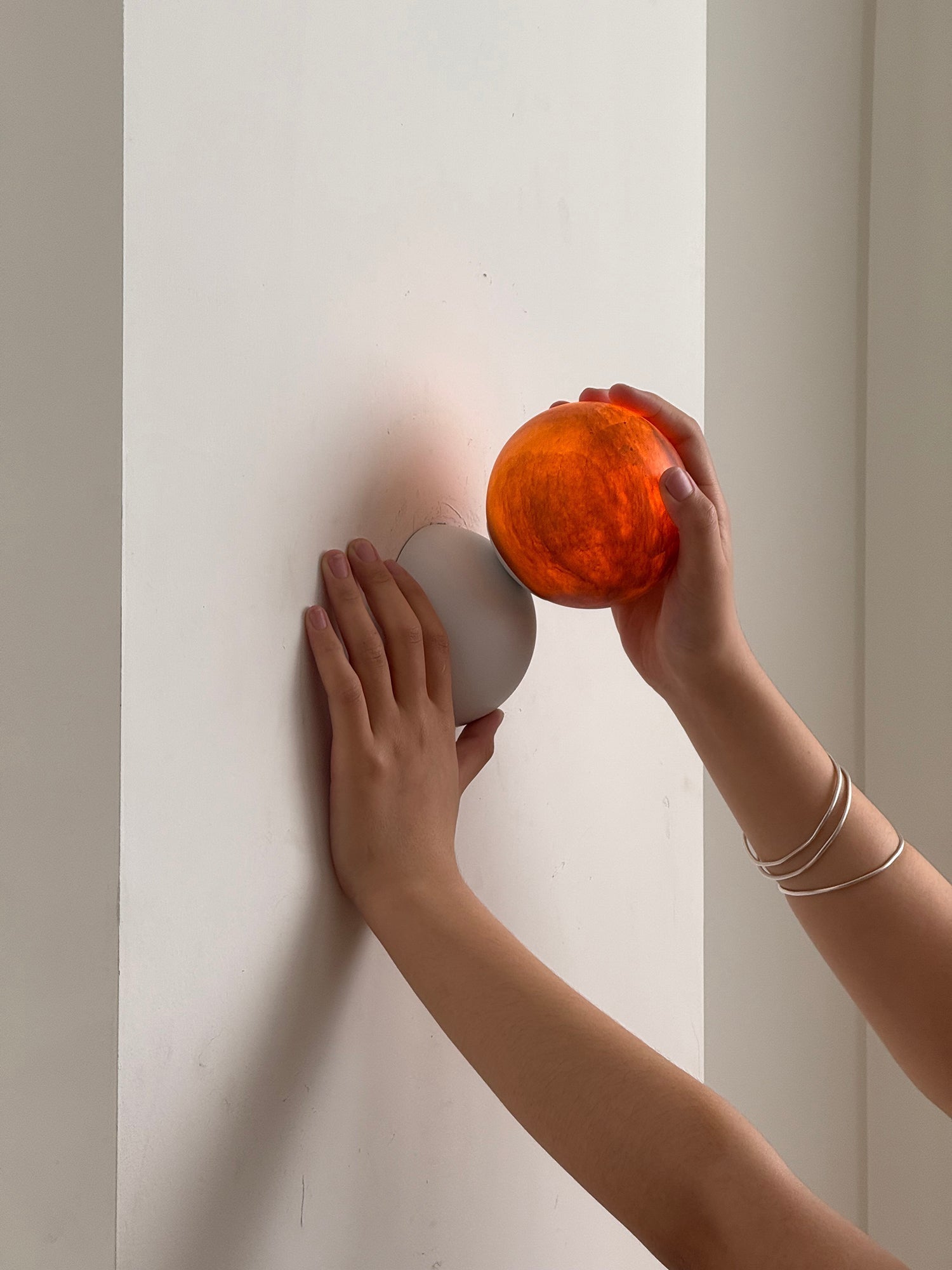 Arca Lampe Murale en Marbre et Métal Style Minimaliste Moderne Eclipse