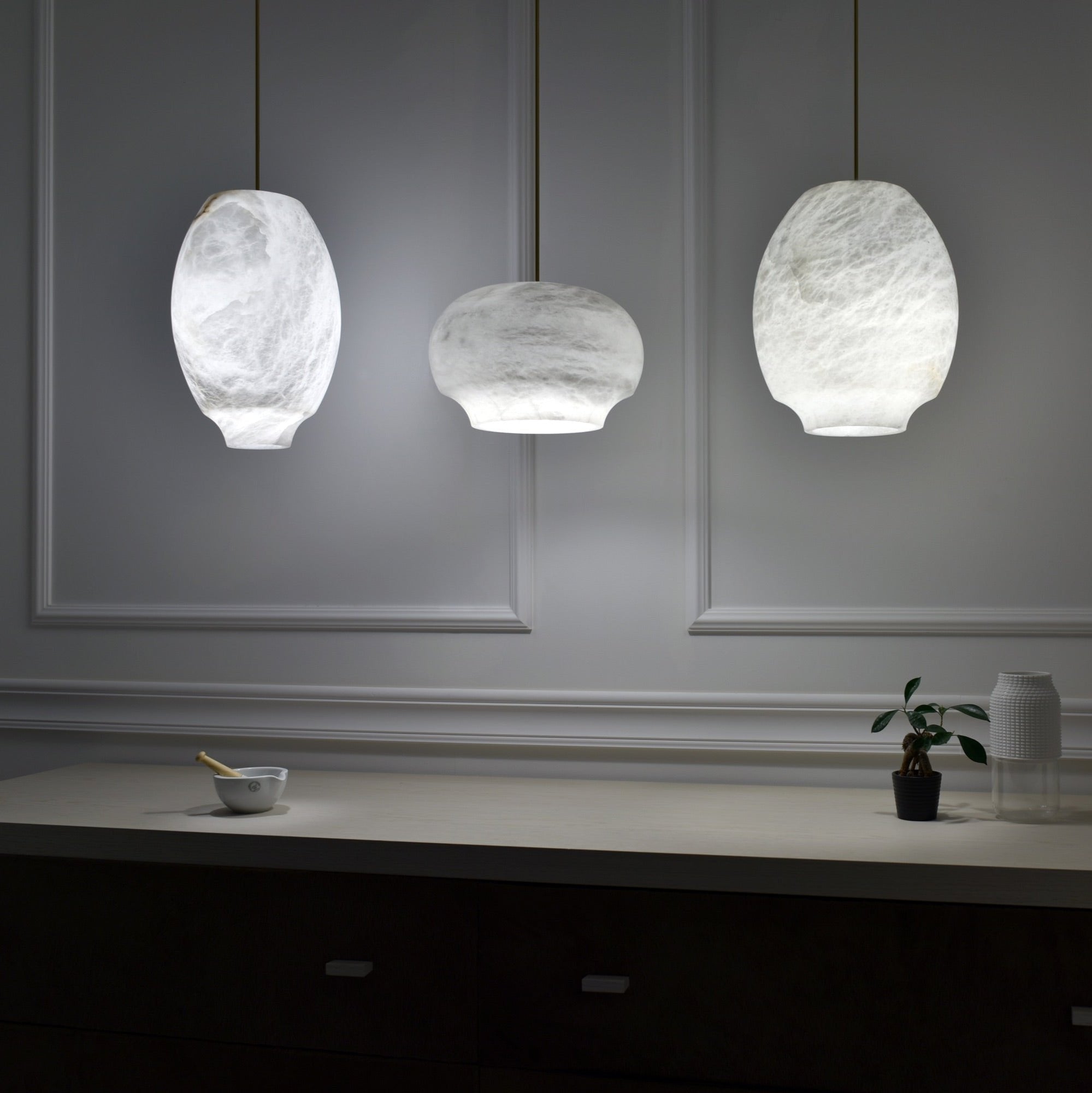 Thalia Suspension Minimaliste en Albâtre