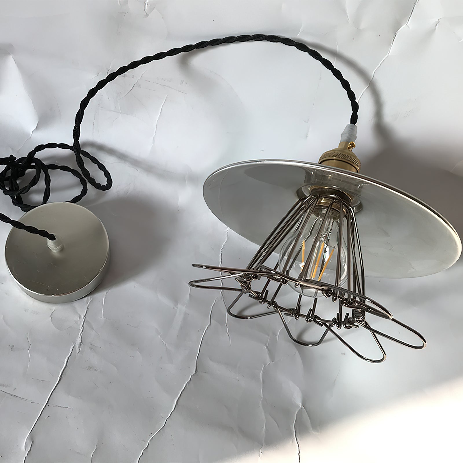 Stella Suspension en Métal Artistique Industriel Vintage