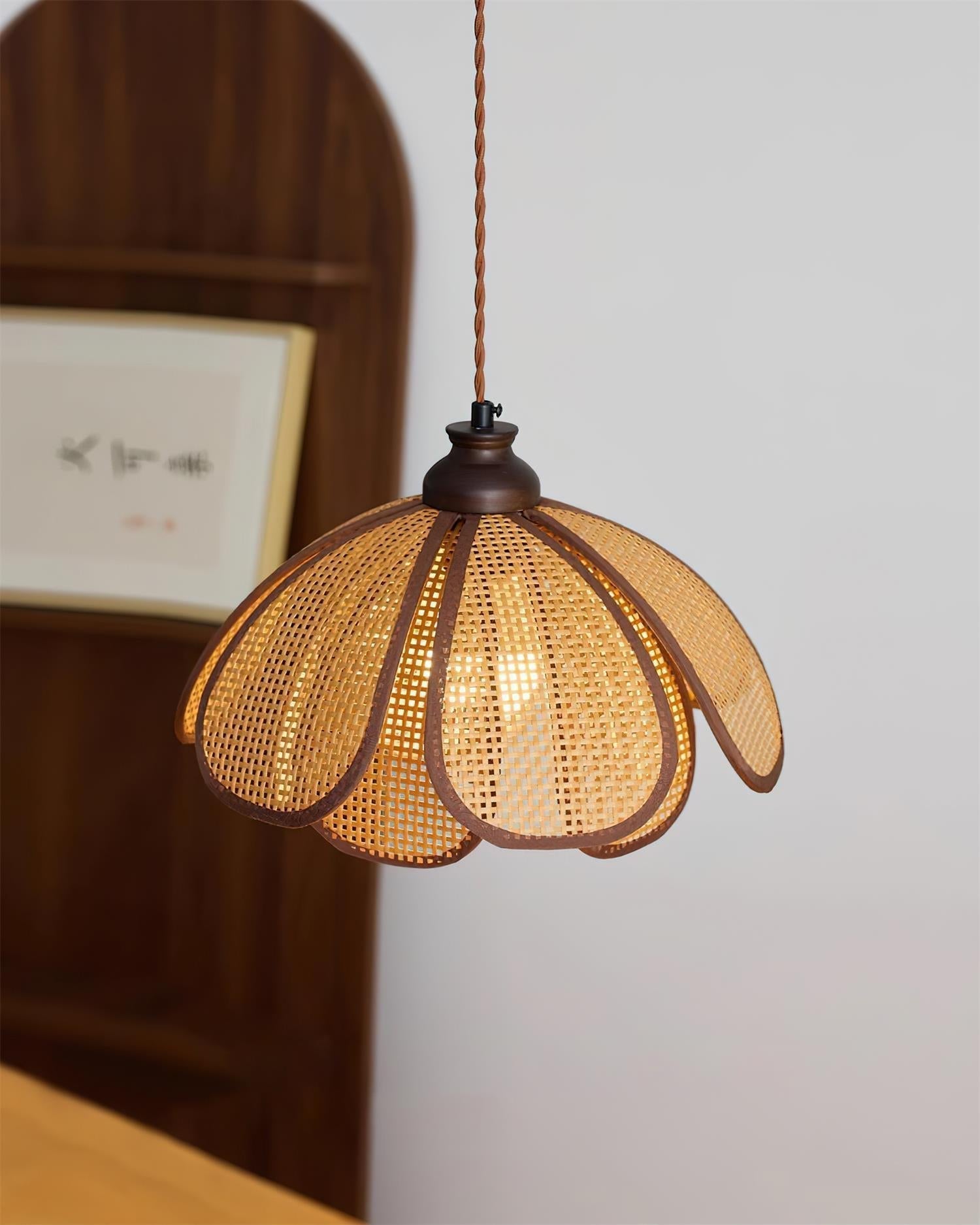 Capelina Suspension Pétale en Bois Moderne