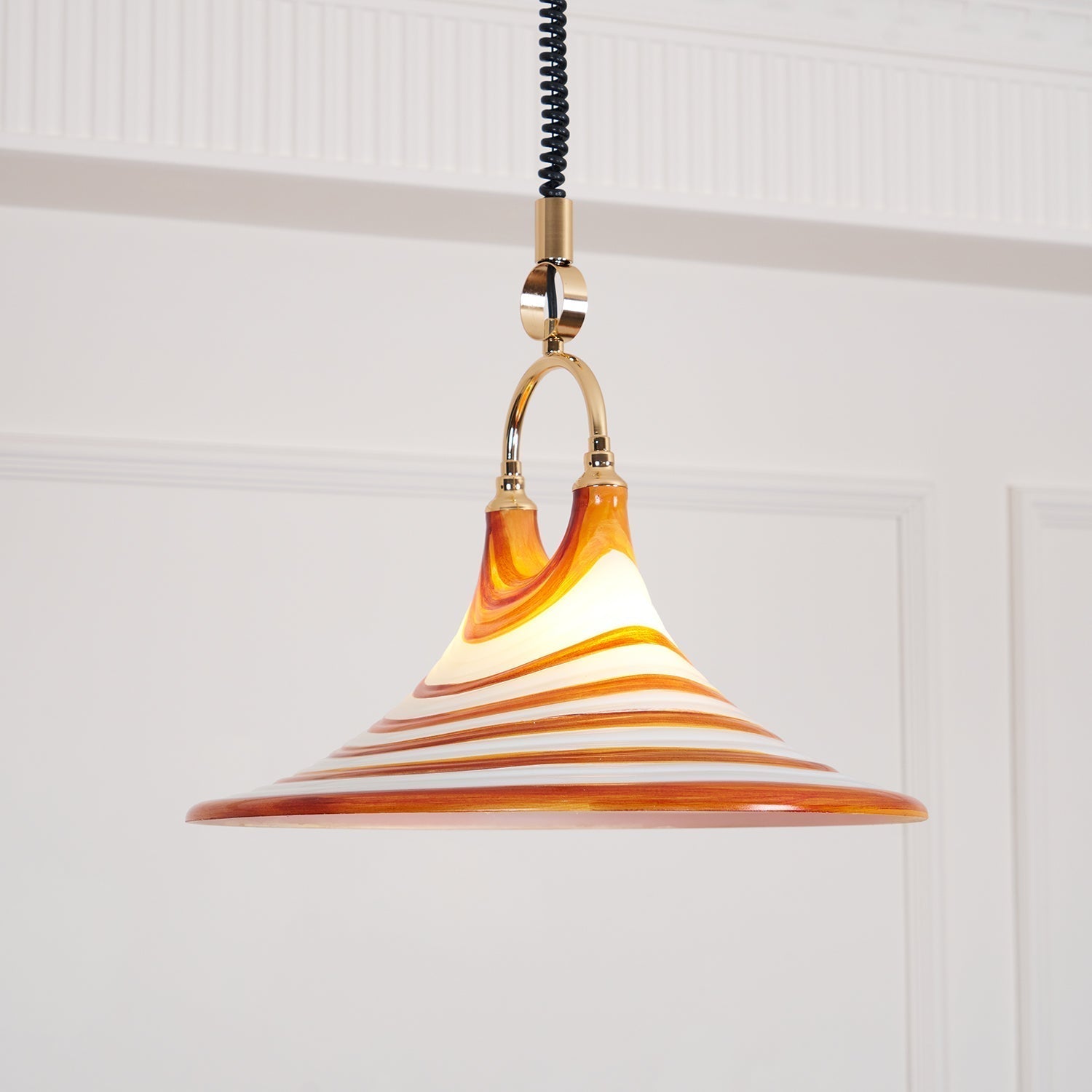 Aria Lustre en Plastique à Créativité Individuelle en Forme de Trompette