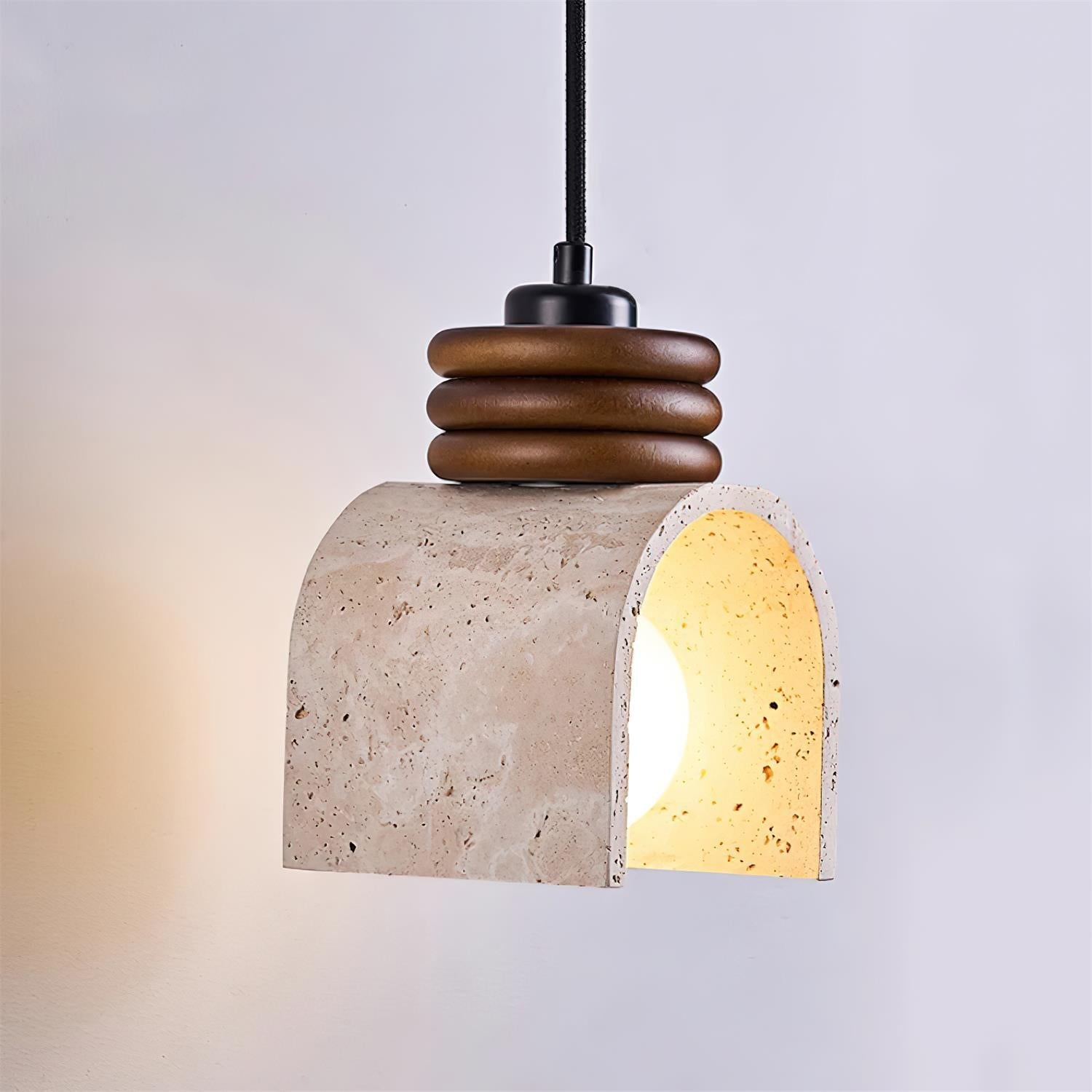 Ritta Suspension Travertin Arqué