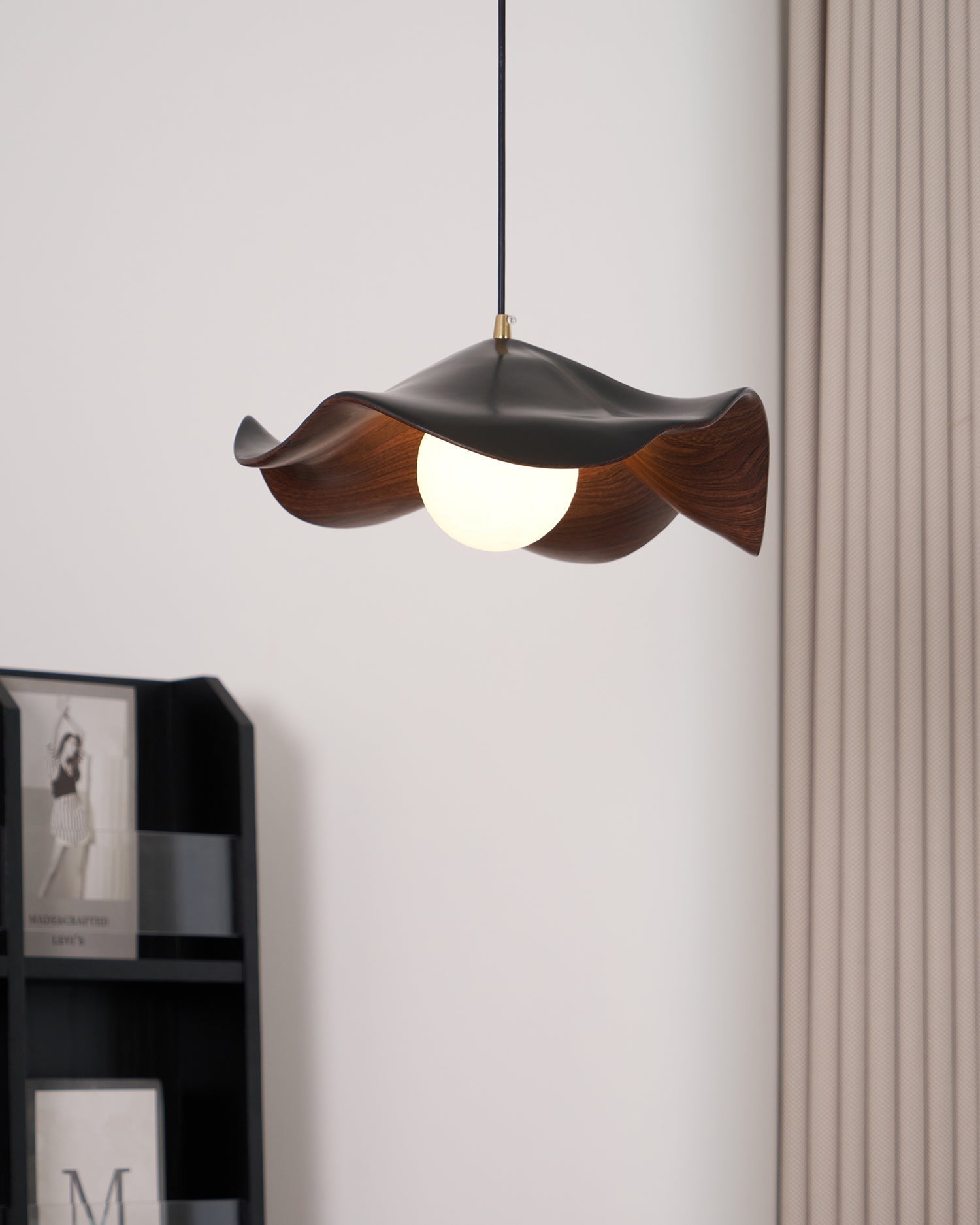 Brioce Suspension avec abat-jour en résine blanc et noyer pour salon et salle à manger