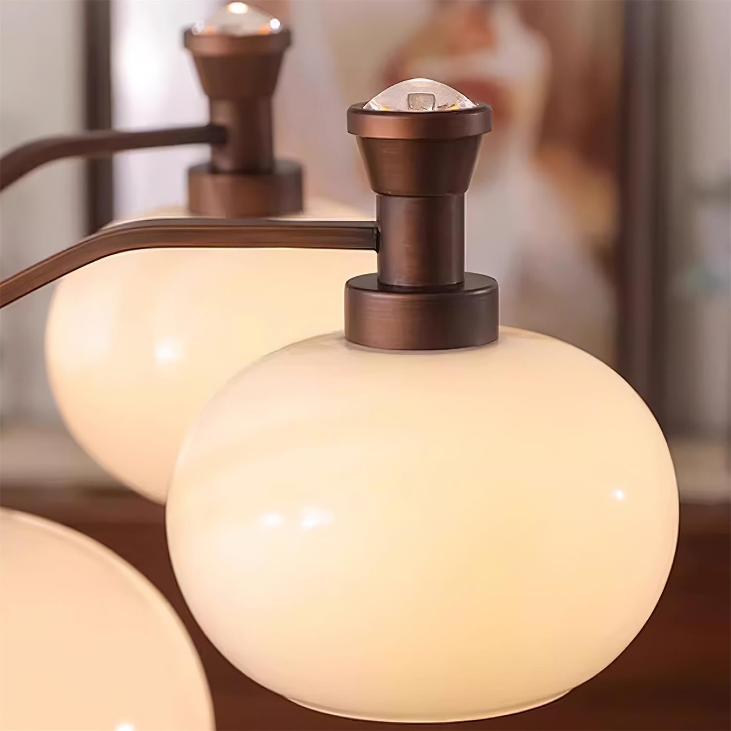 Cassia Lustre Globe en Verre Opale Bras