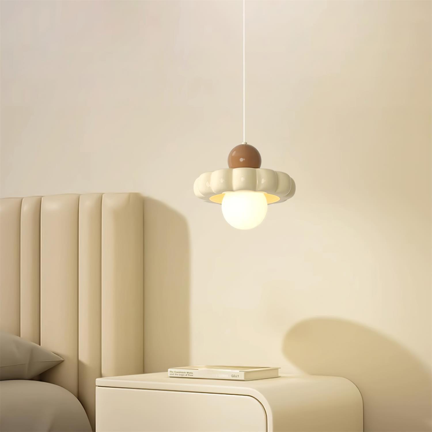 Aria Suspension Crème Mignonne