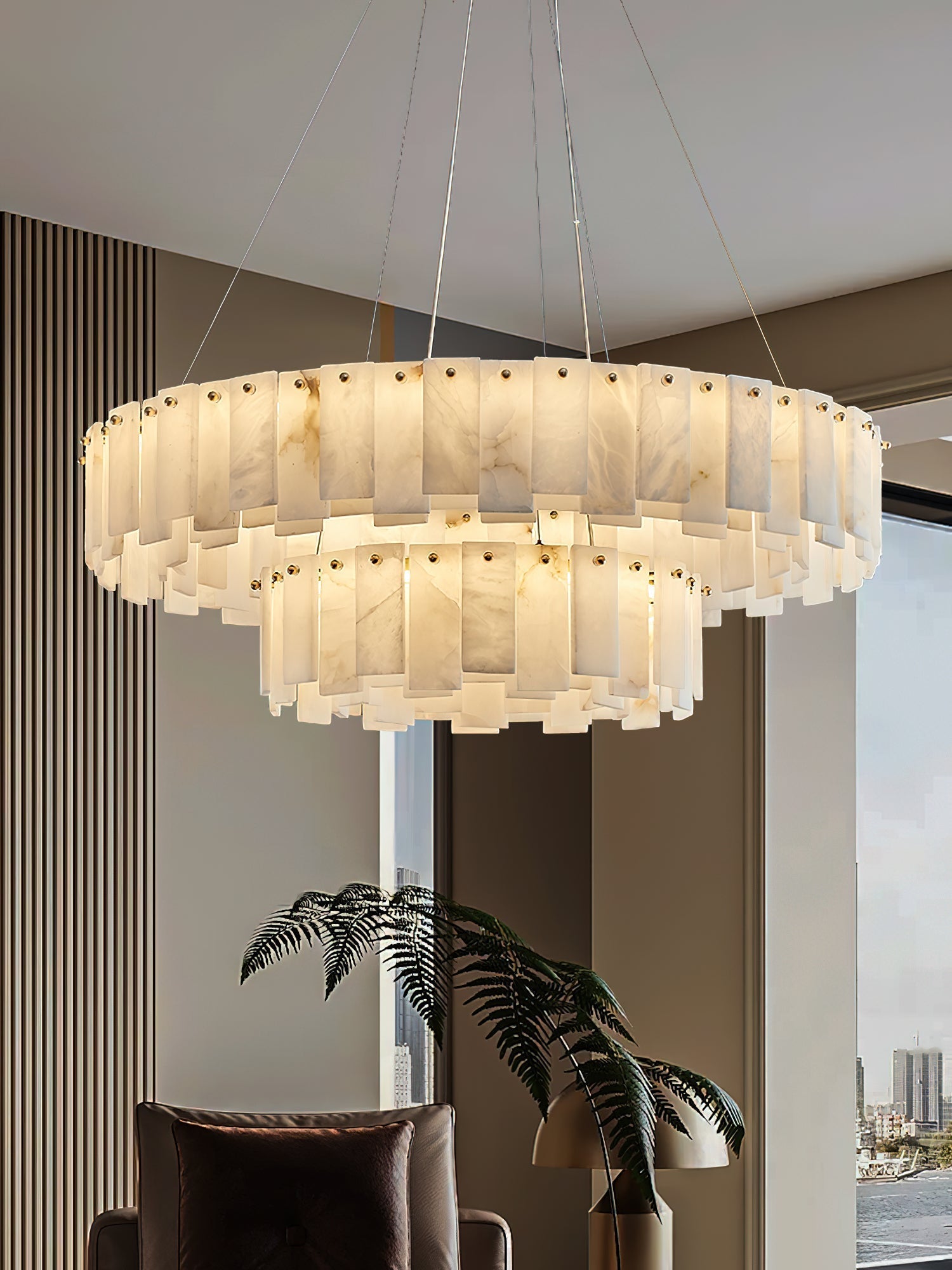 Aero Lustre Rond en Laiton et Albâtre de Luxe Postmoderne