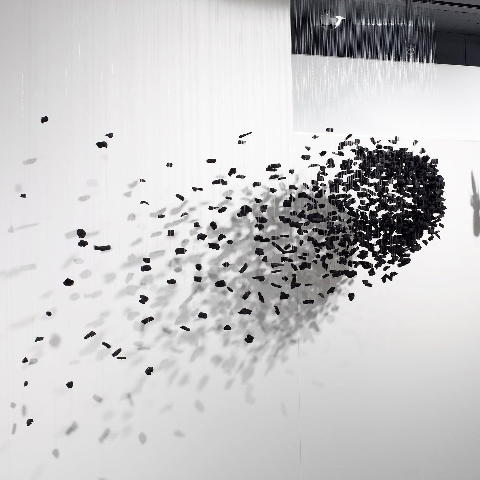 Arsilus Lustre Sculptural en Pierre Charbon Lettres de S à Z