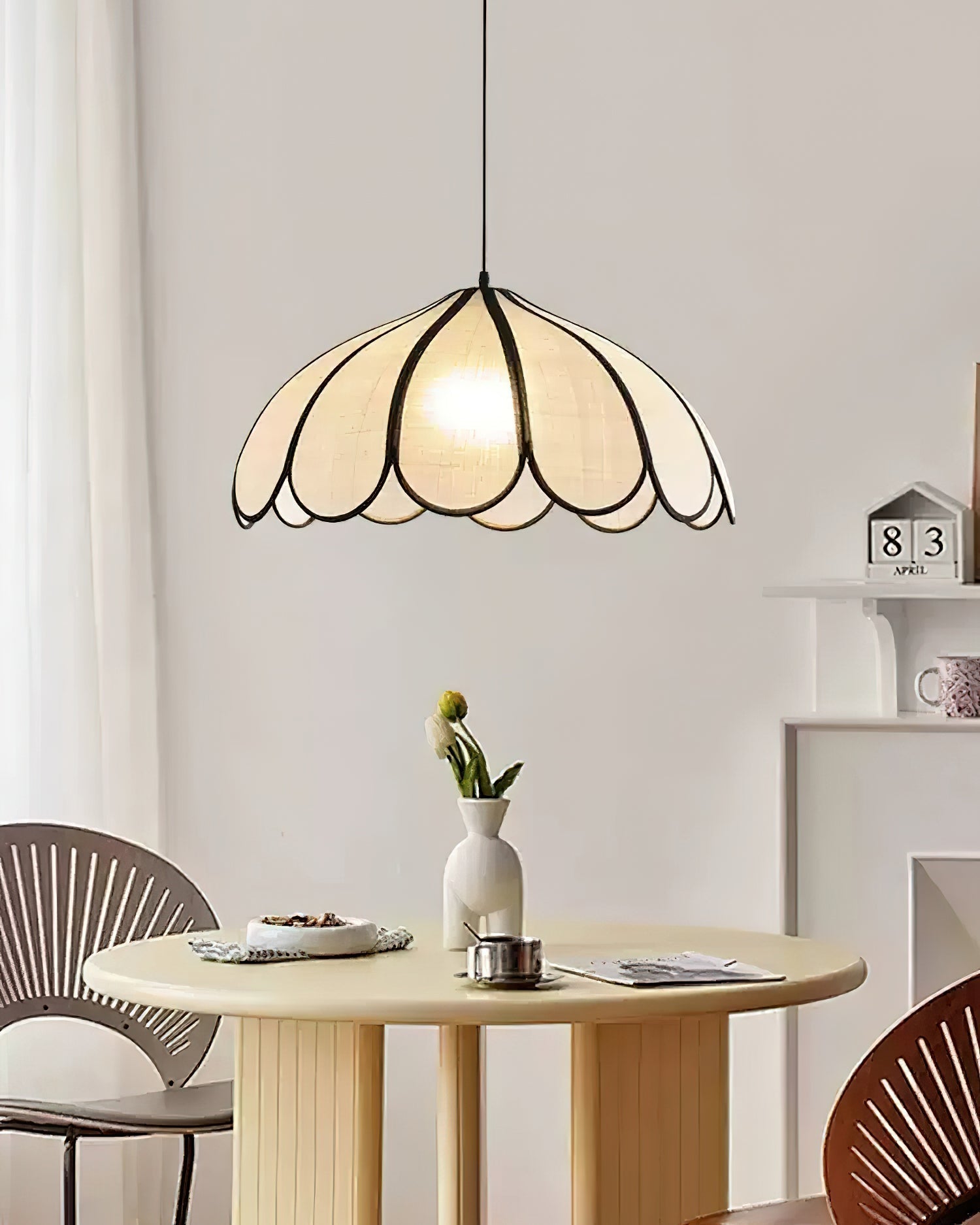 Pendant Lampe à Cadre Festonné en Fibre Végétale Minimaliste