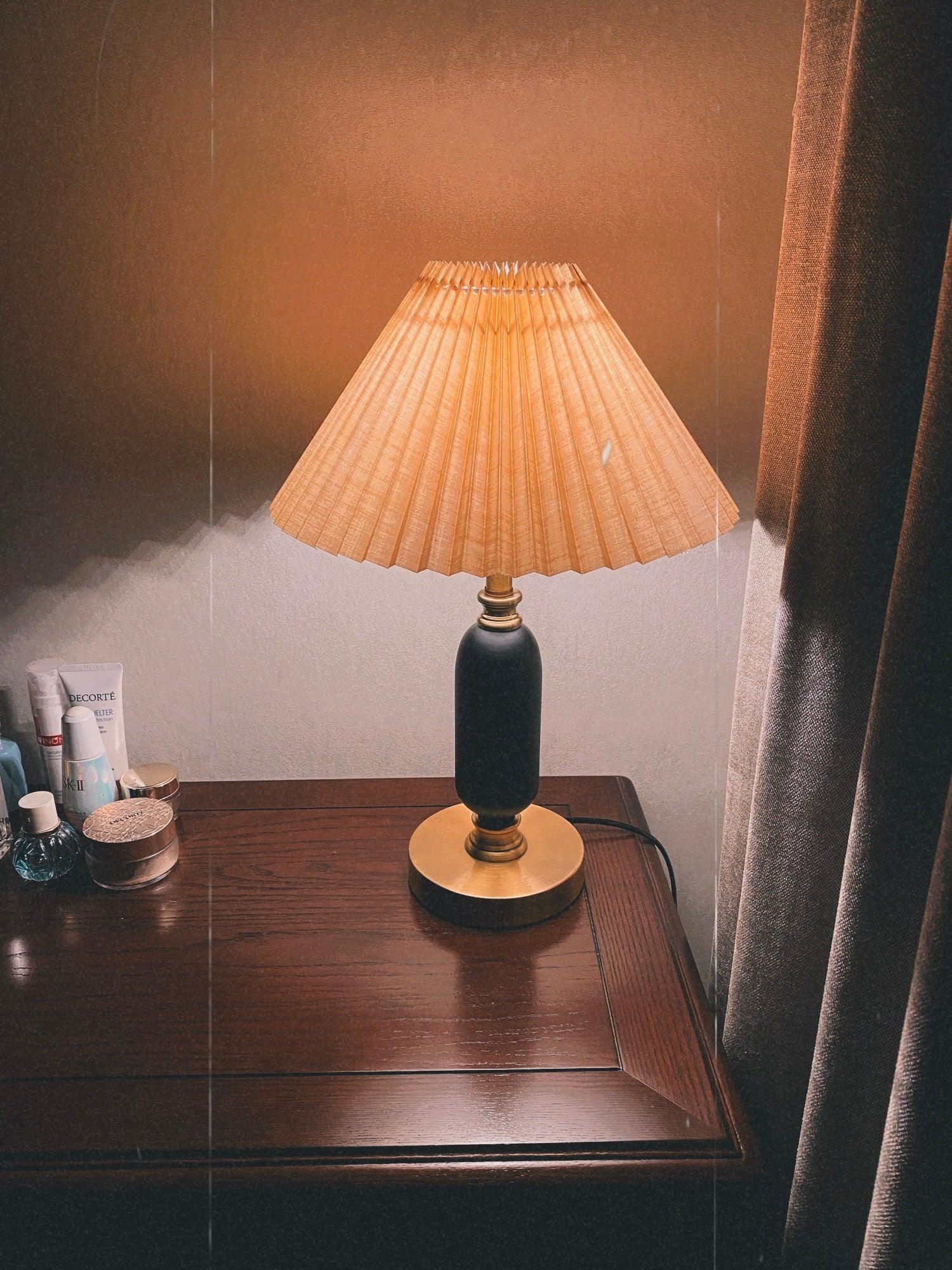 Aurmarila Lampe de Table en Tissu