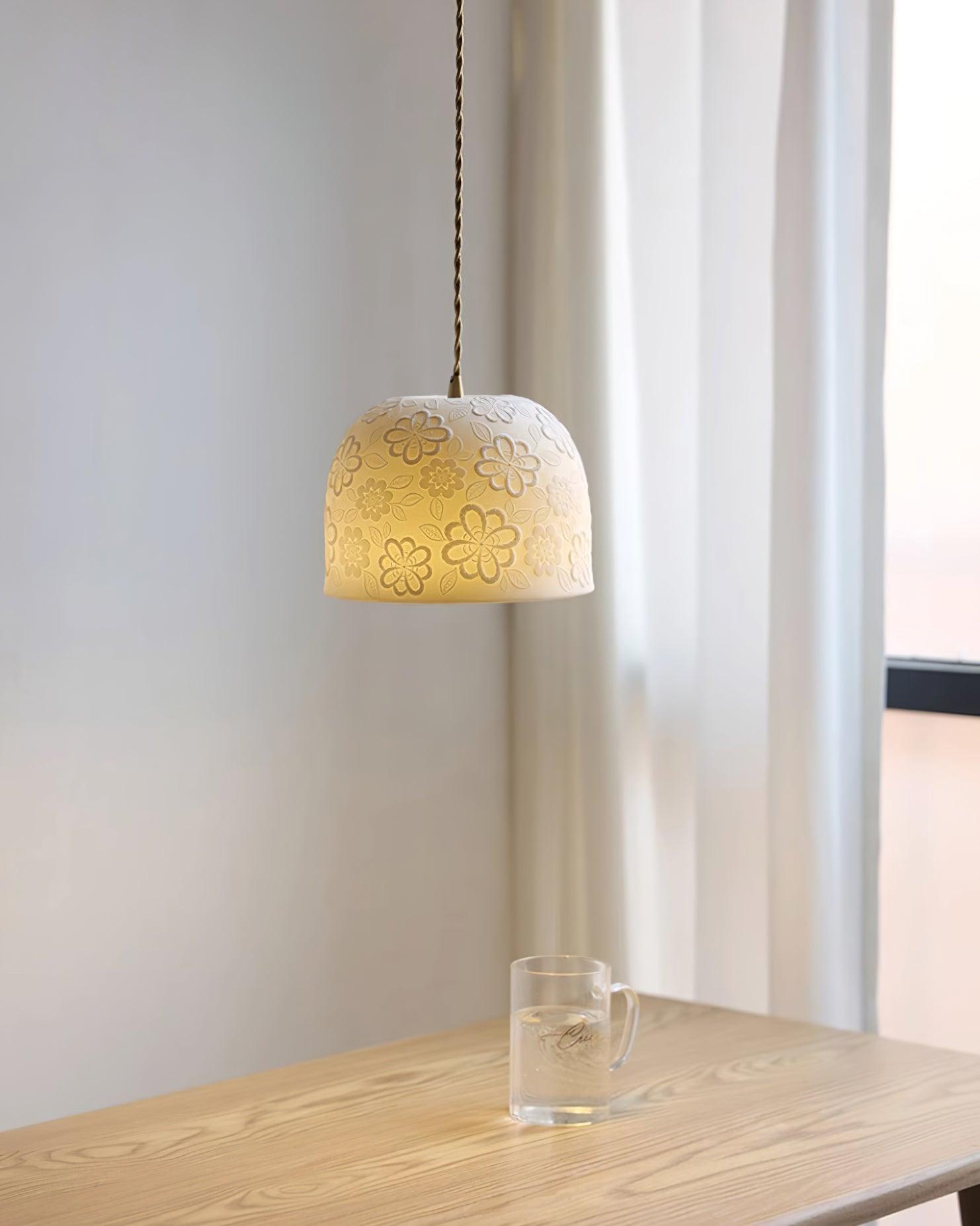 Corals Suspension en Céramique Embossée Florale