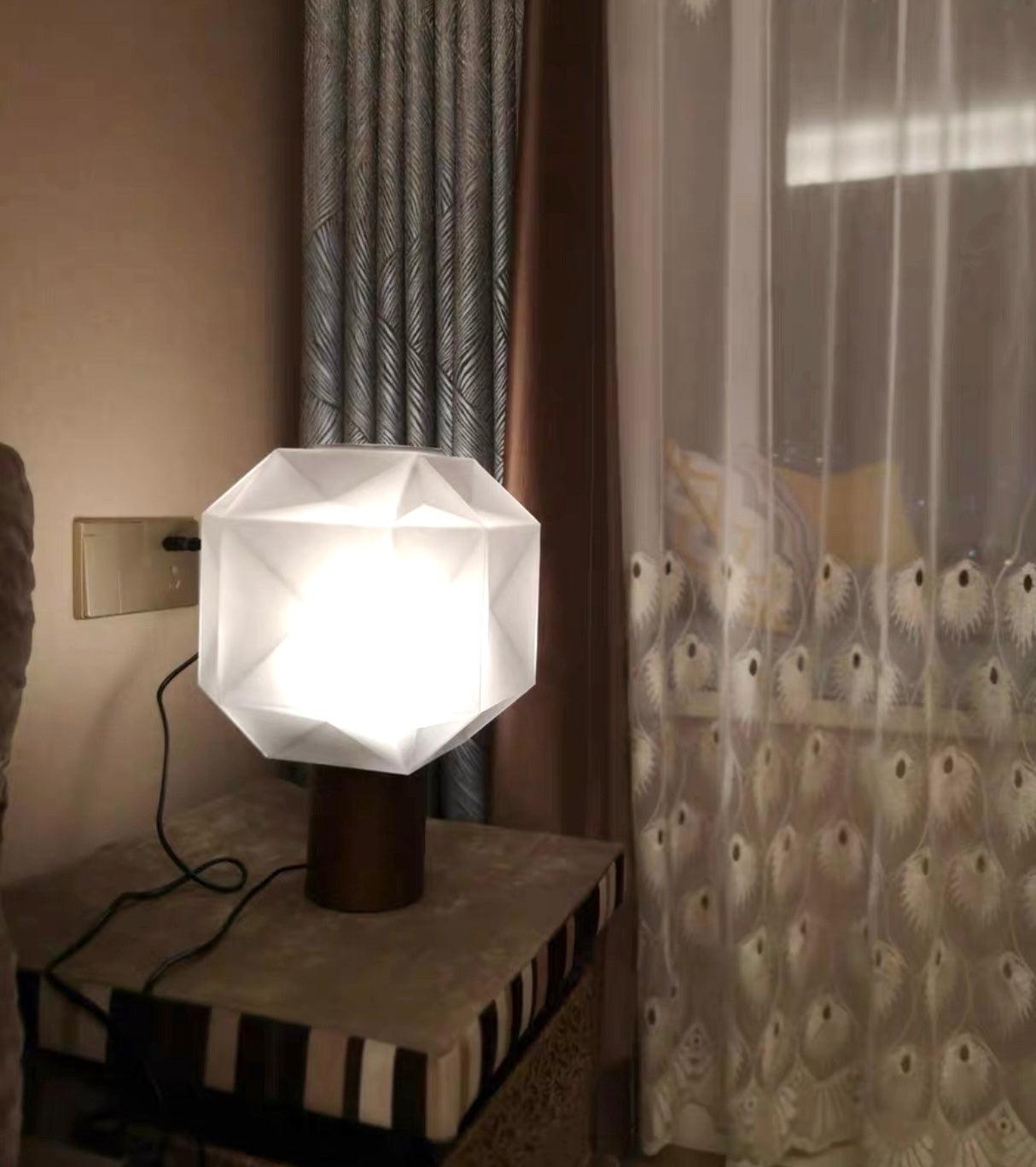 Ivsileth Lampe de Table Art Nordique en Verre Haut de Gamme