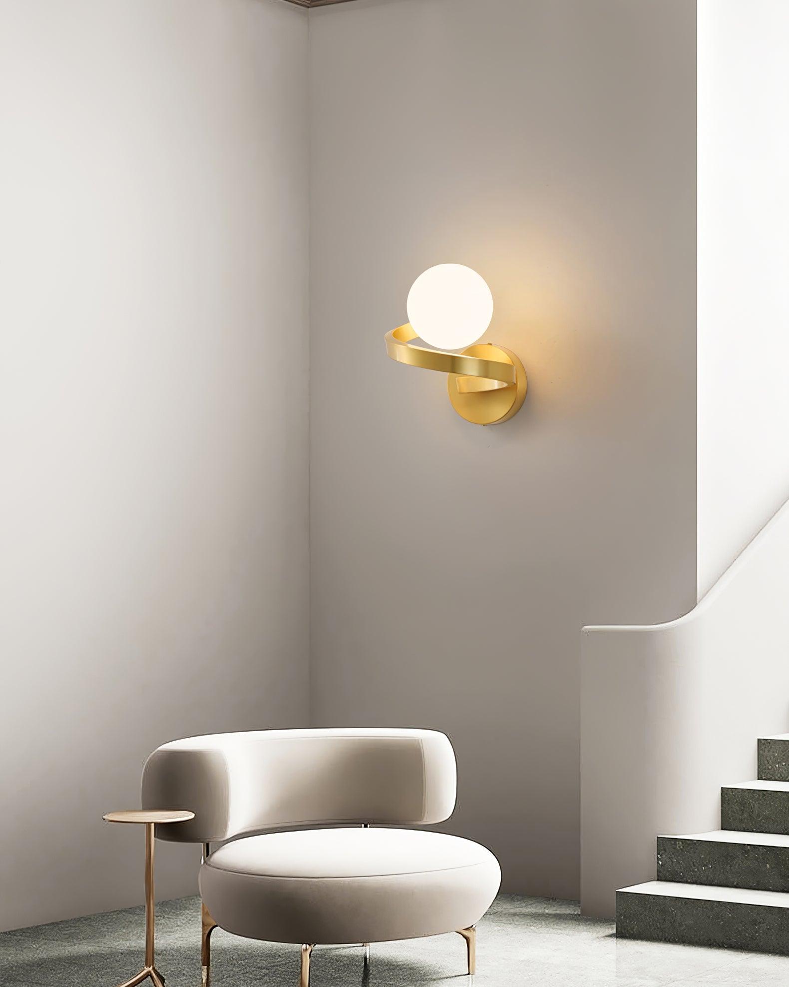 Curved Applique Murale Spirale en Laiton