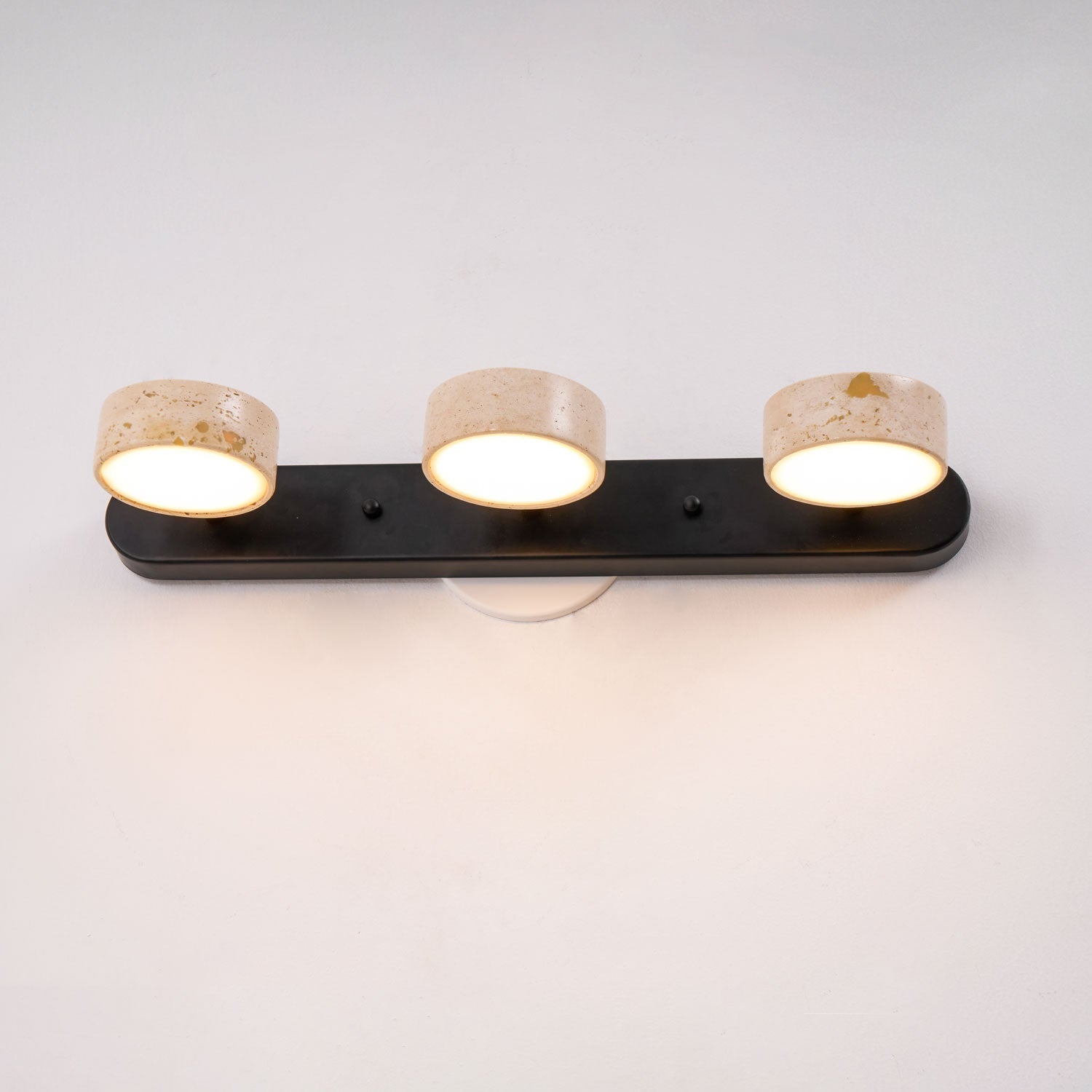 Orshaa Linéaire Travertin Vanité Lumière