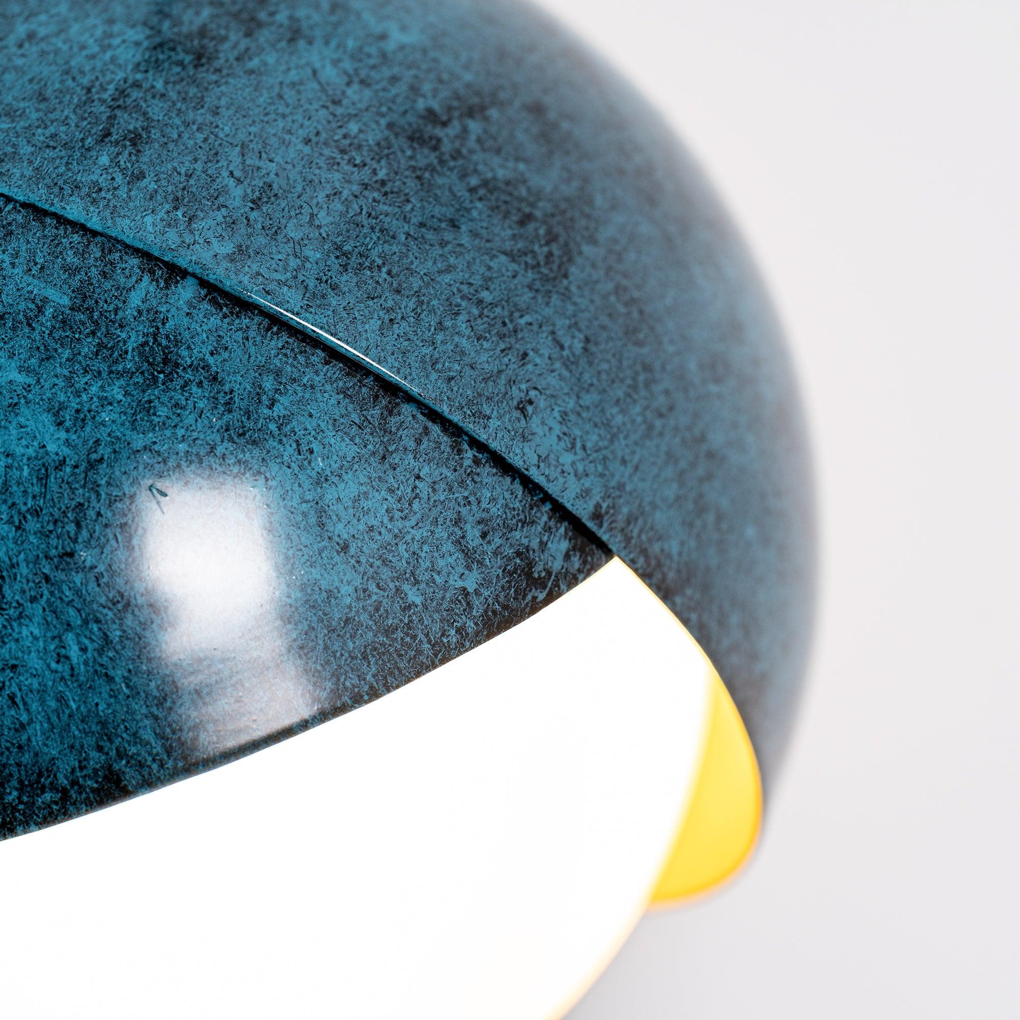 Solara Lampe Suspendue en Laiton Globe Opale Emboîté Moderne