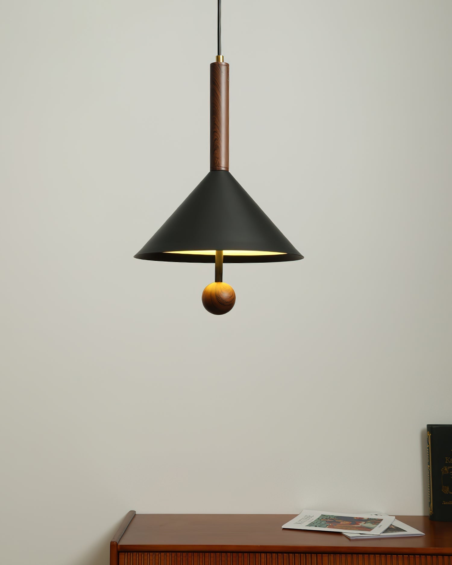 Veyra Suspension Cone