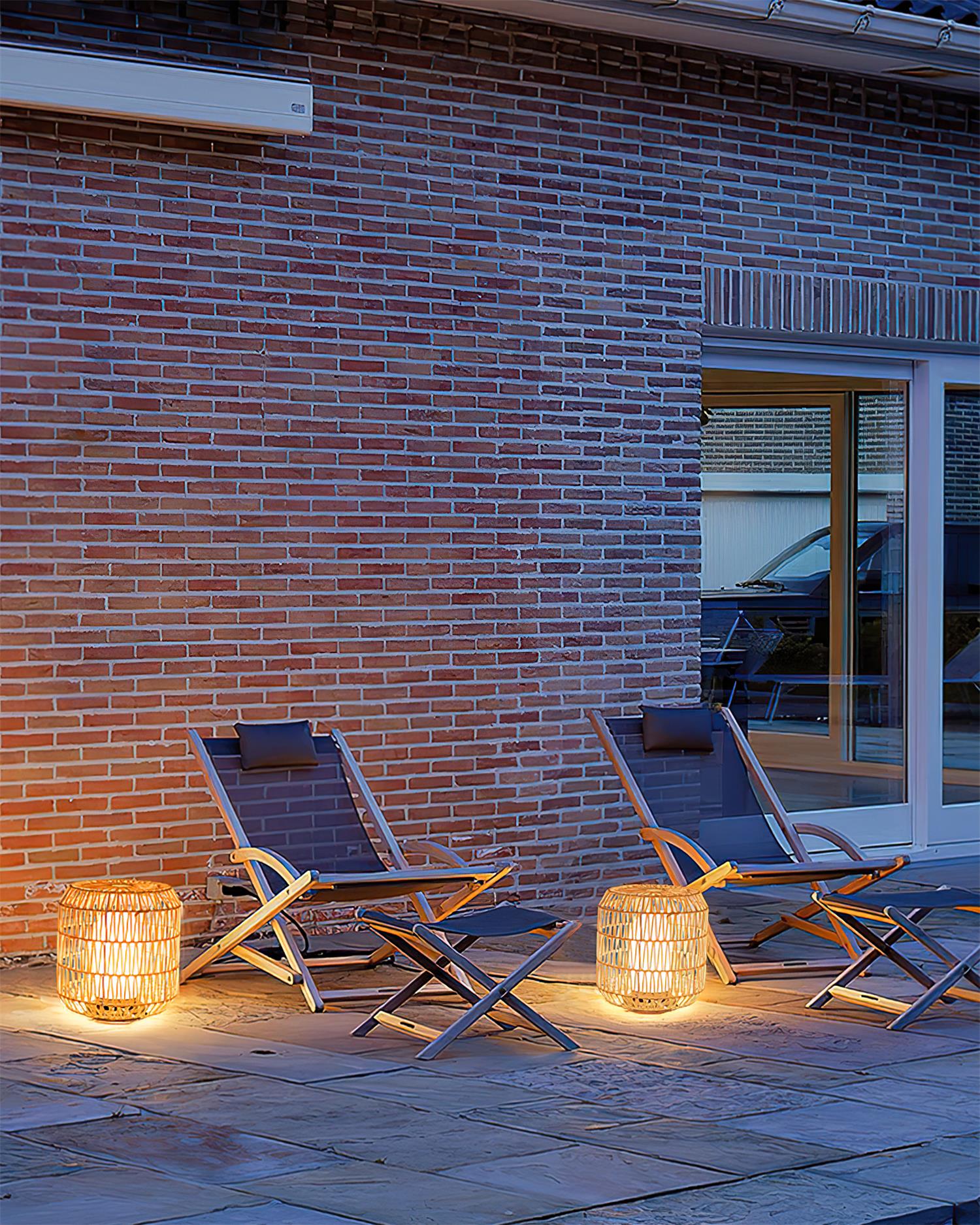 Danya Lampe Extérieure Cylindre en Rattan Solaire