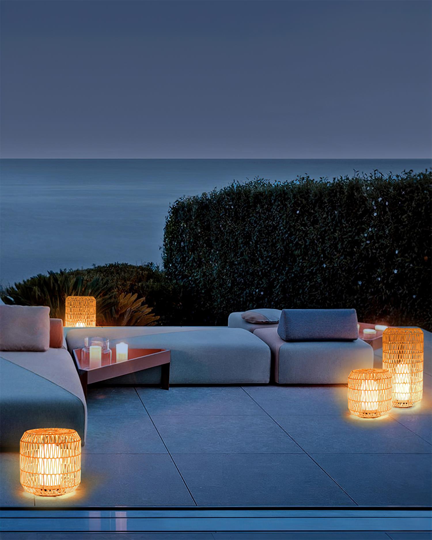 Danya Lampe Extérieure Cylindre en Rattan Solaire