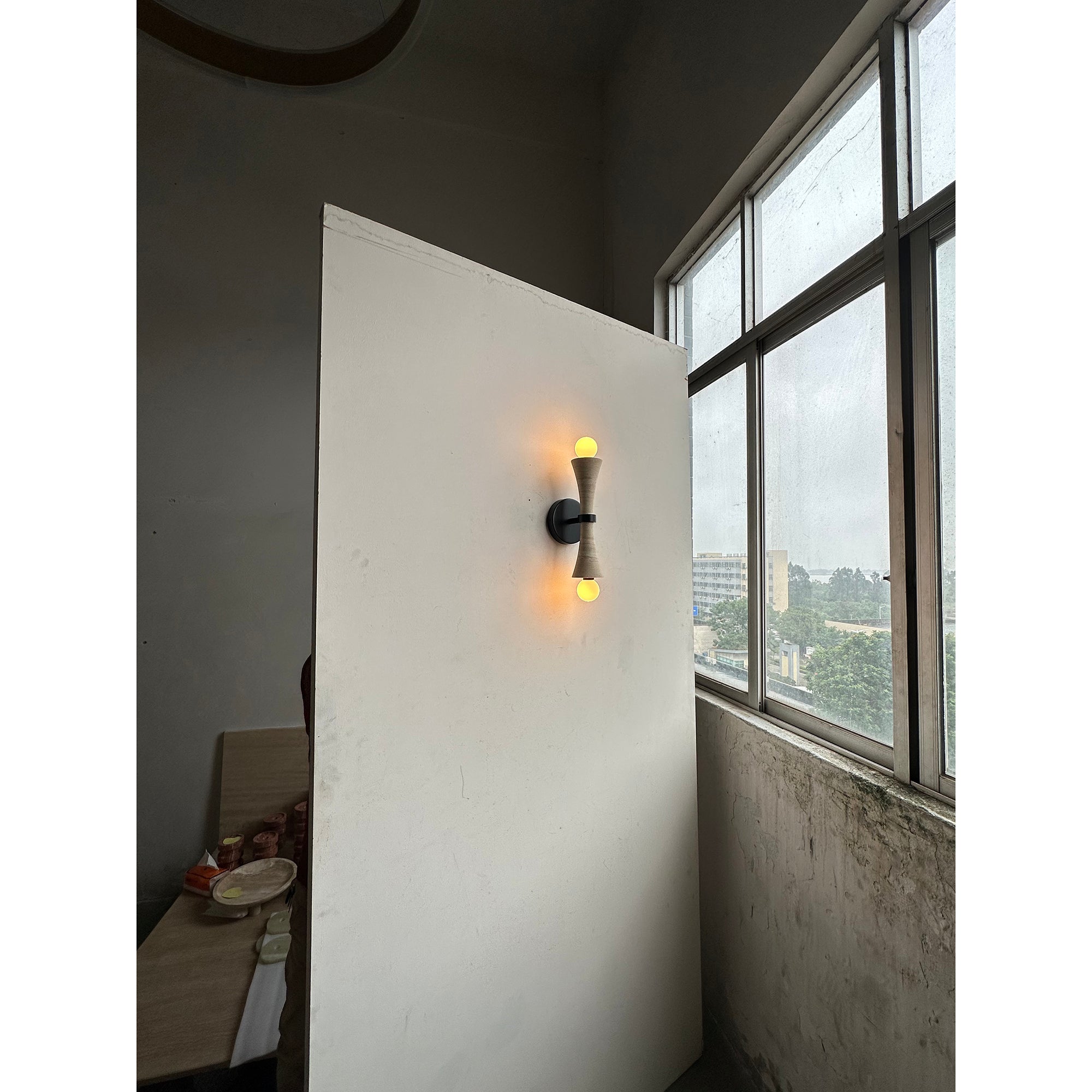Aura Lampe Murale En Travertin Et Verre Minimaliste Moderne