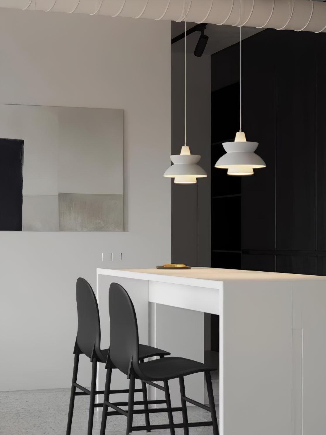 Nyvynel  Suspension