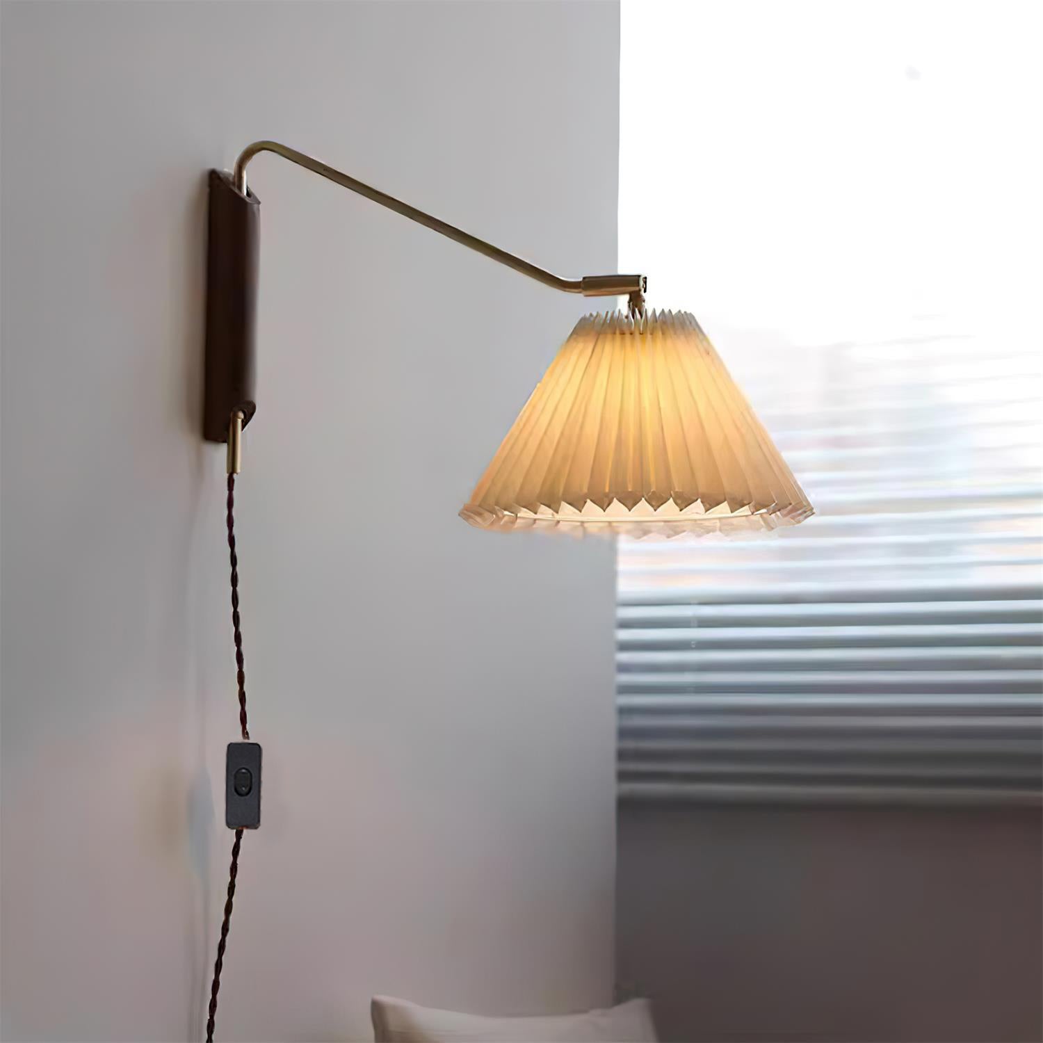 Feyora Applique Murale Tissu Plissé