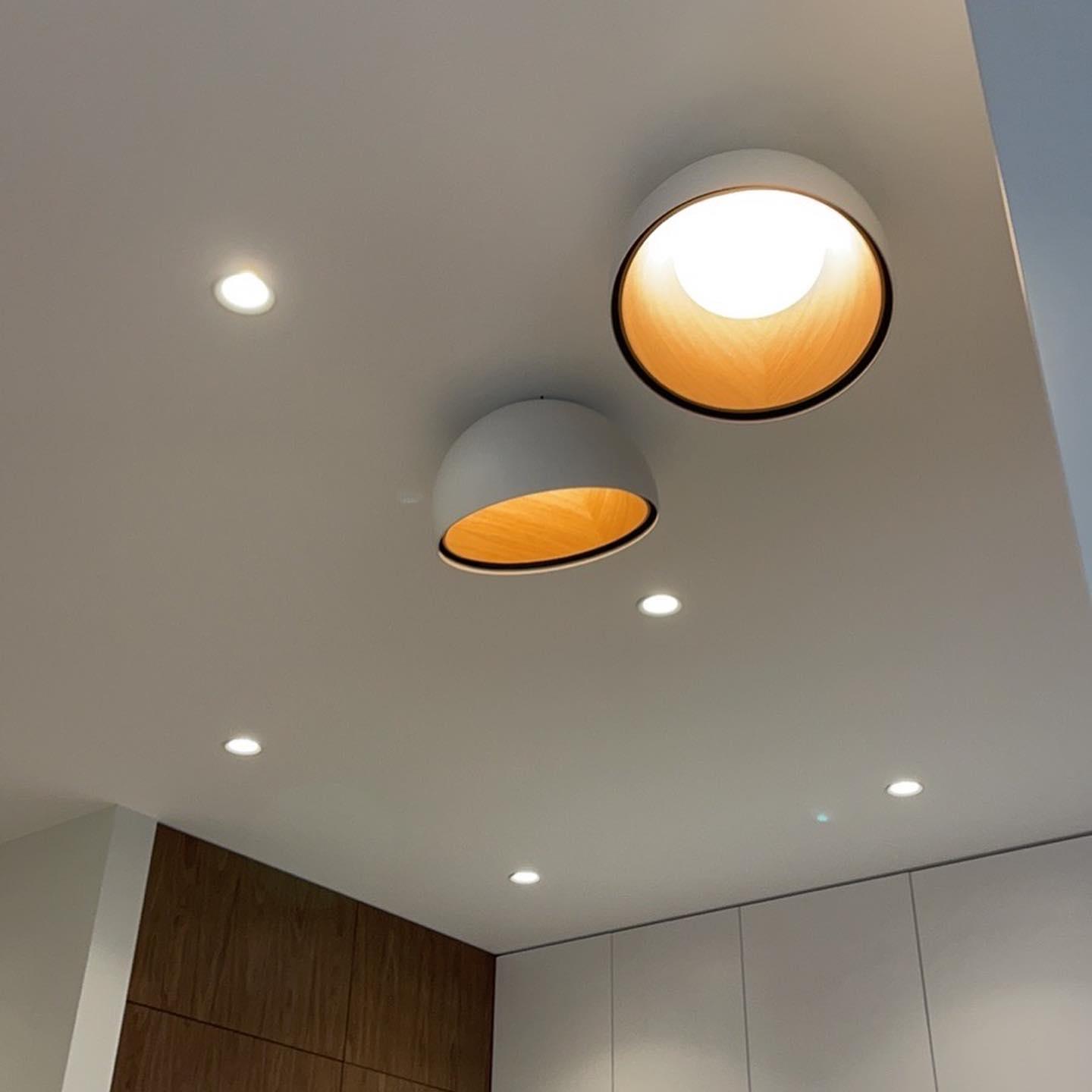 Lampe de Plafond Dôme en Bois Intérieur Chaleureux Moderne Minimaliste