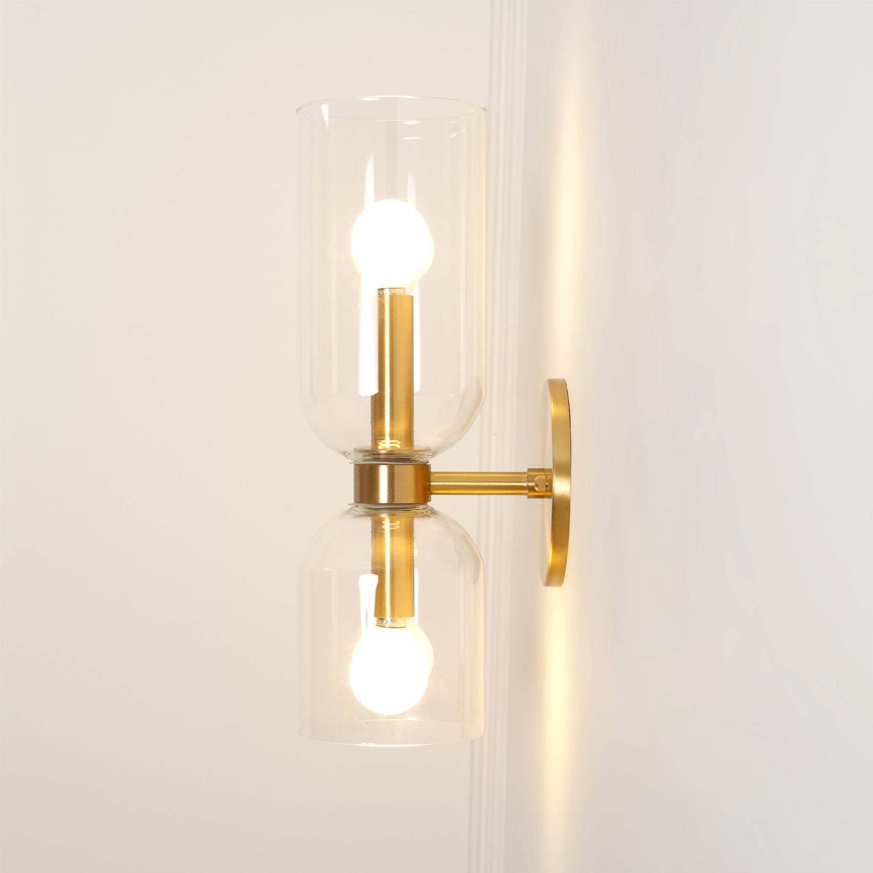 Lylaearis Nordic Art Plug-In Glass Wall Lamp