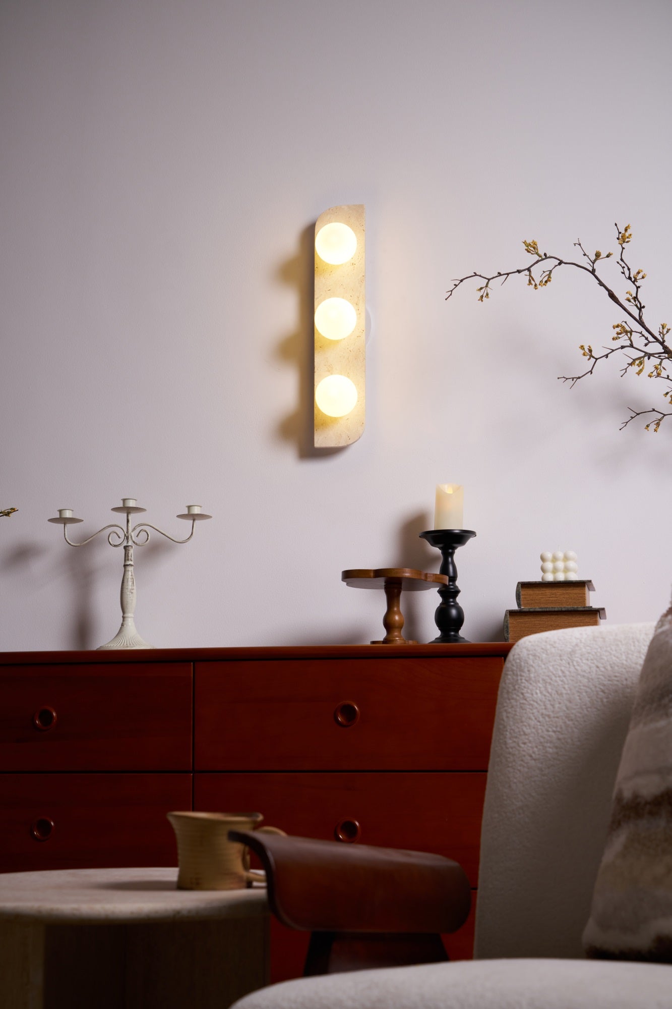 Zophaor Minimalist Travertine Plug-In Wall Light