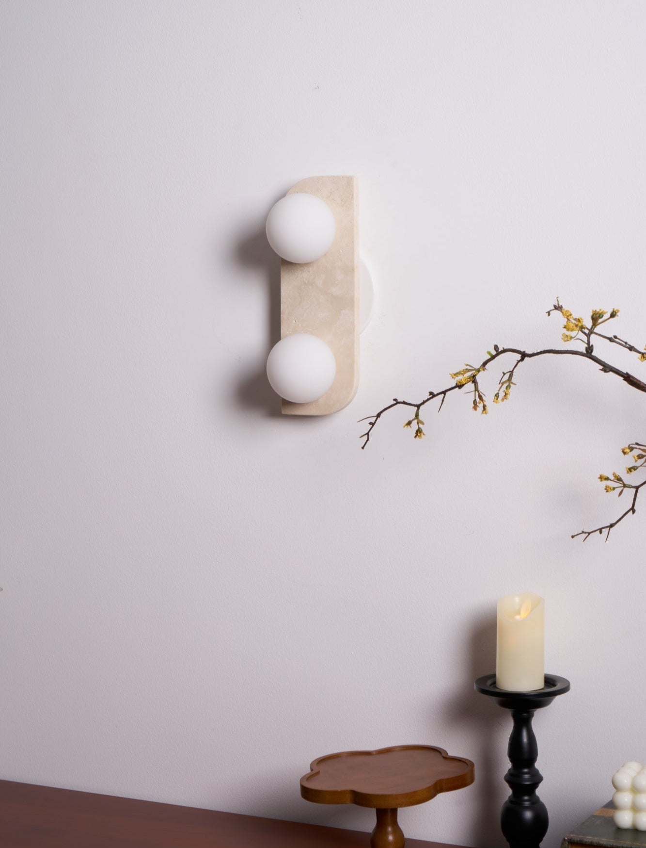 Zophaor Minimalist Travertine Plug-In Wall Light