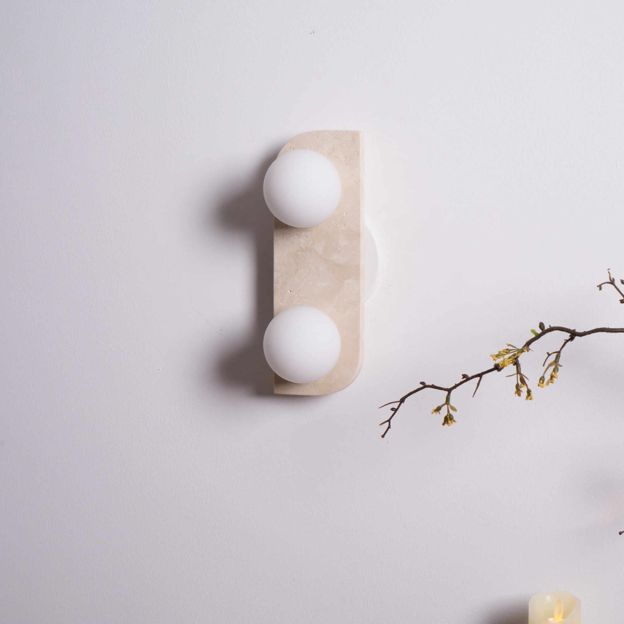 Zophaor Minimalist Travertine Plug-In Wall Light