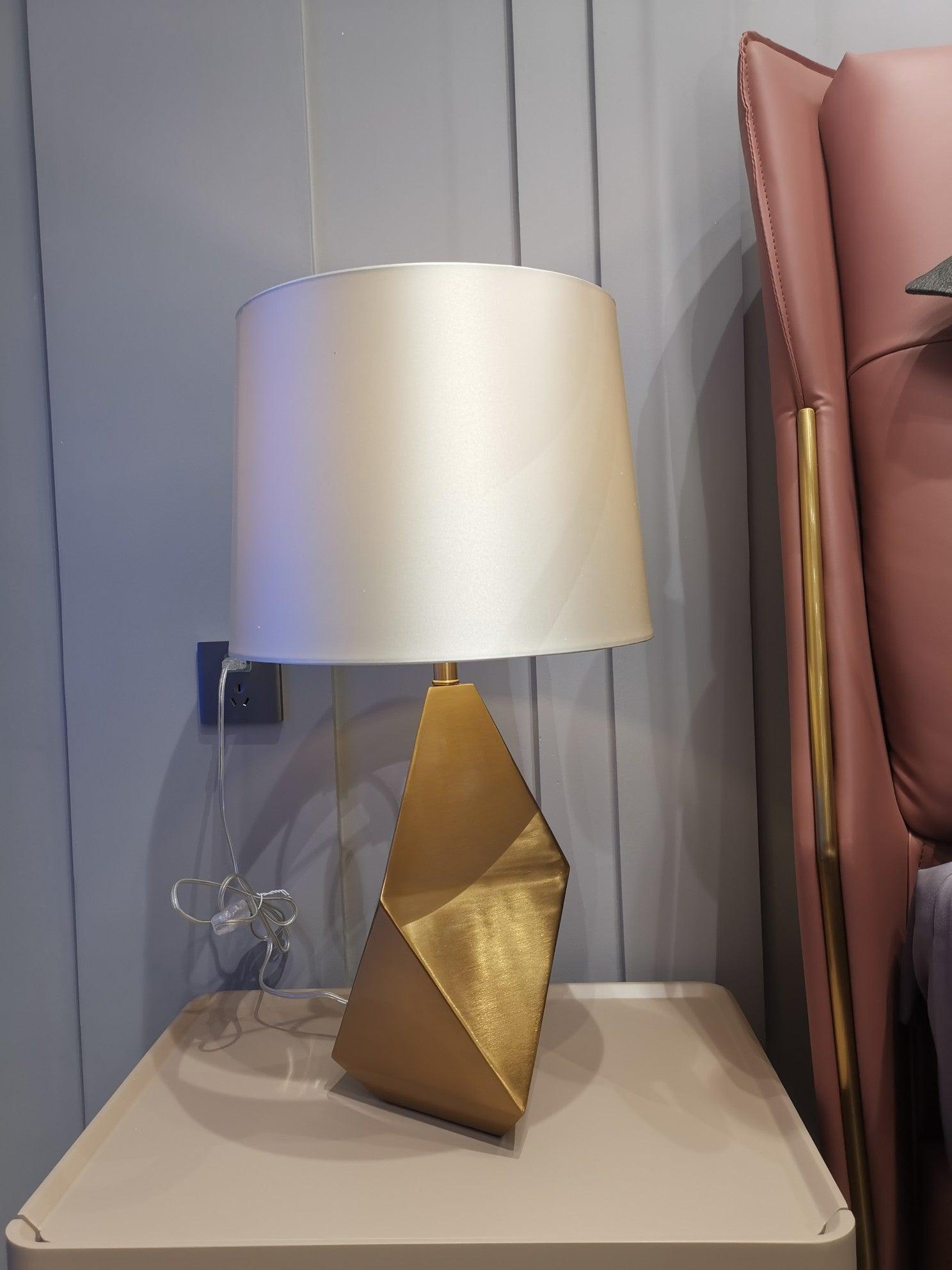 Vosilis Lampe de Table en Tissu Facetté Moderne