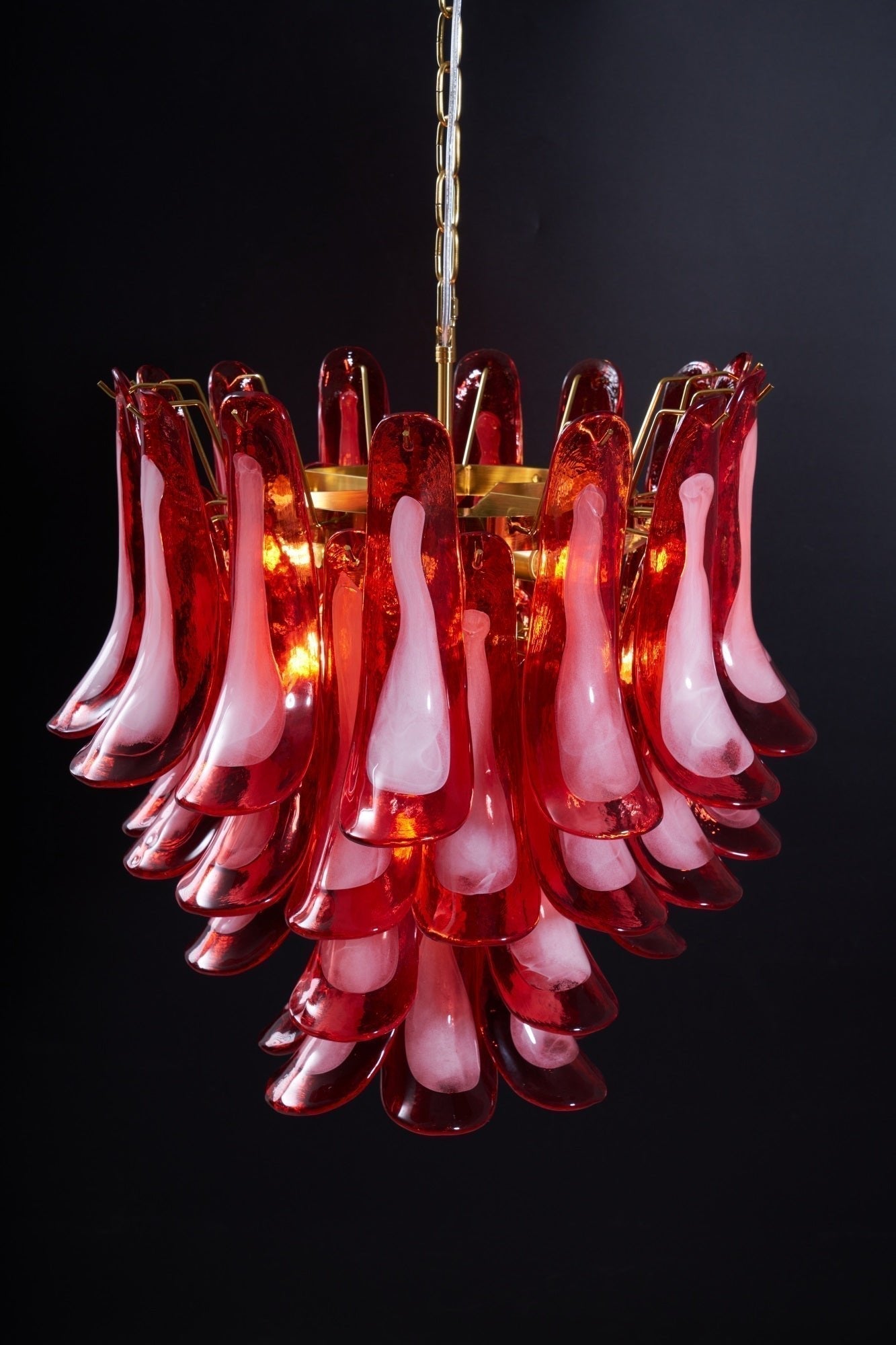 Aurora Lustre Rouge Pétale Verre Superposé Artistique