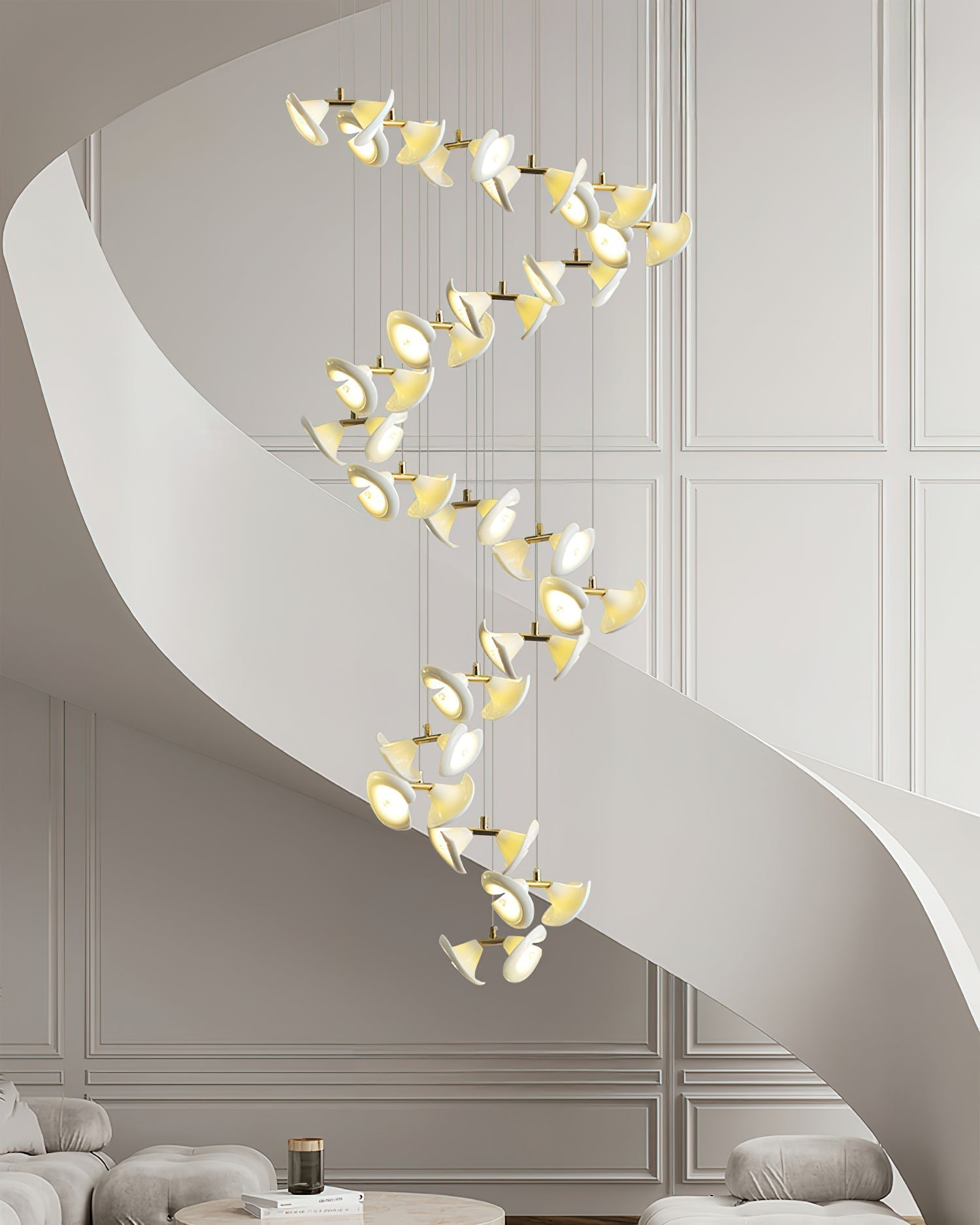Fiora Lustre Cascade de Pétales Élégance