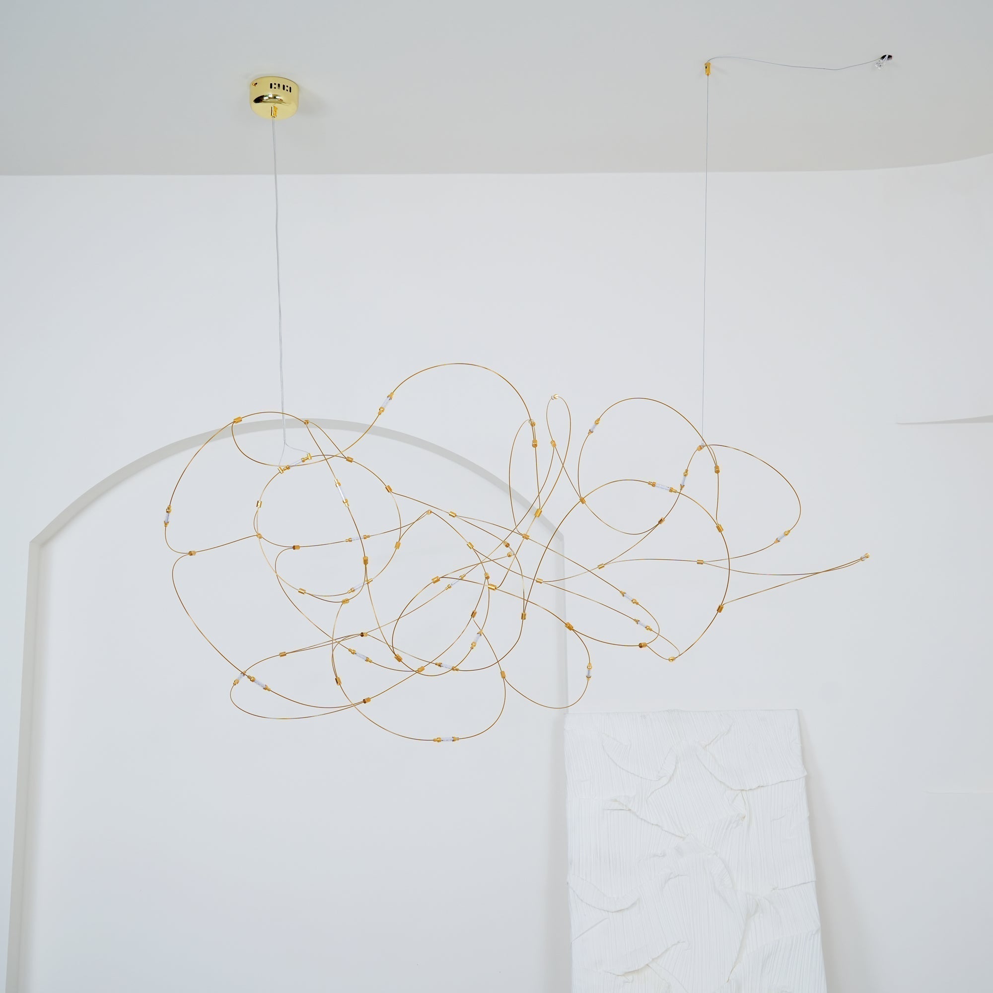 Celestra Suspension Minimaliste en Acier