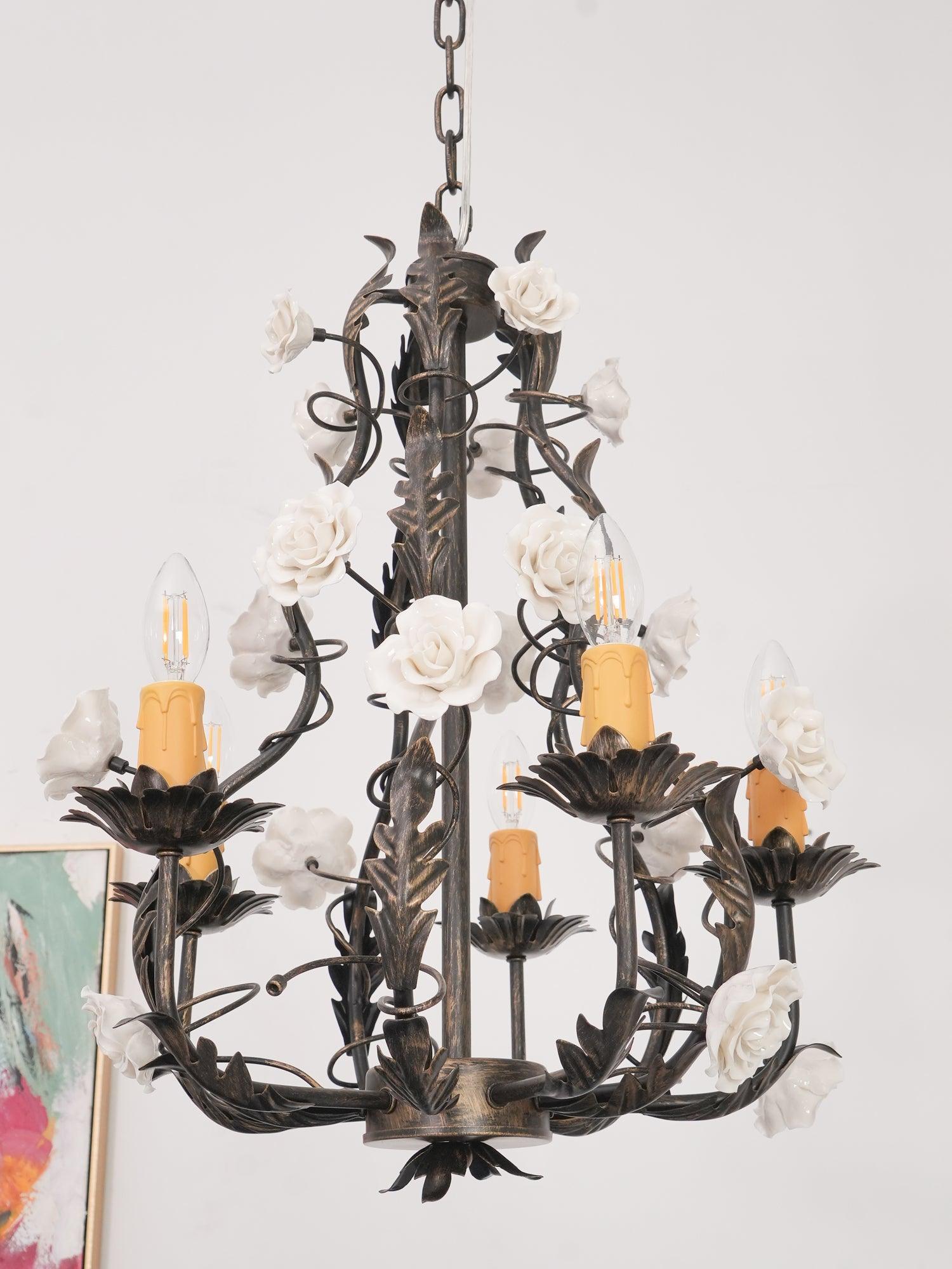 Judy Luxueux Lustre