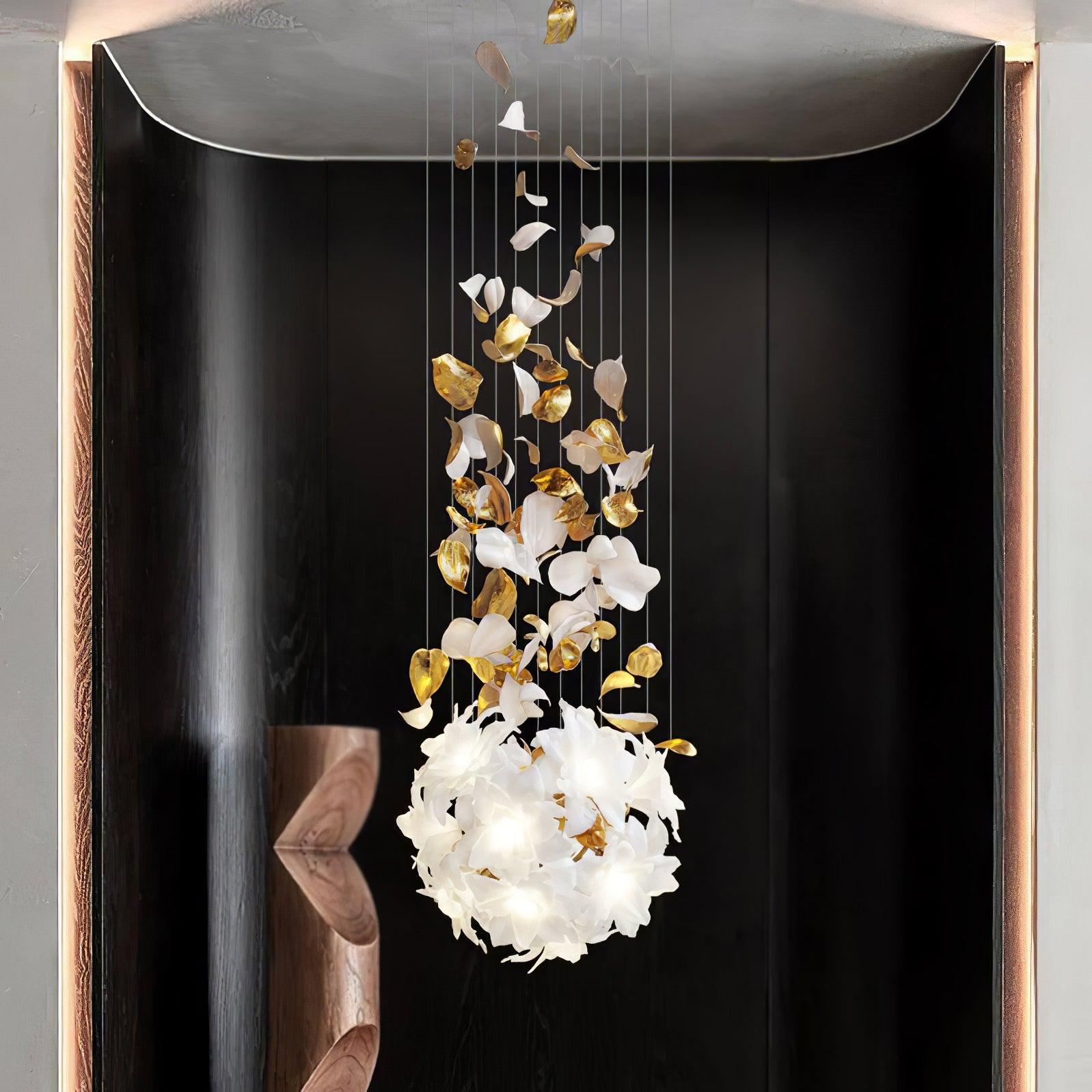 Araeos Lustre en Laiton Fleurs Volantes et Papillons