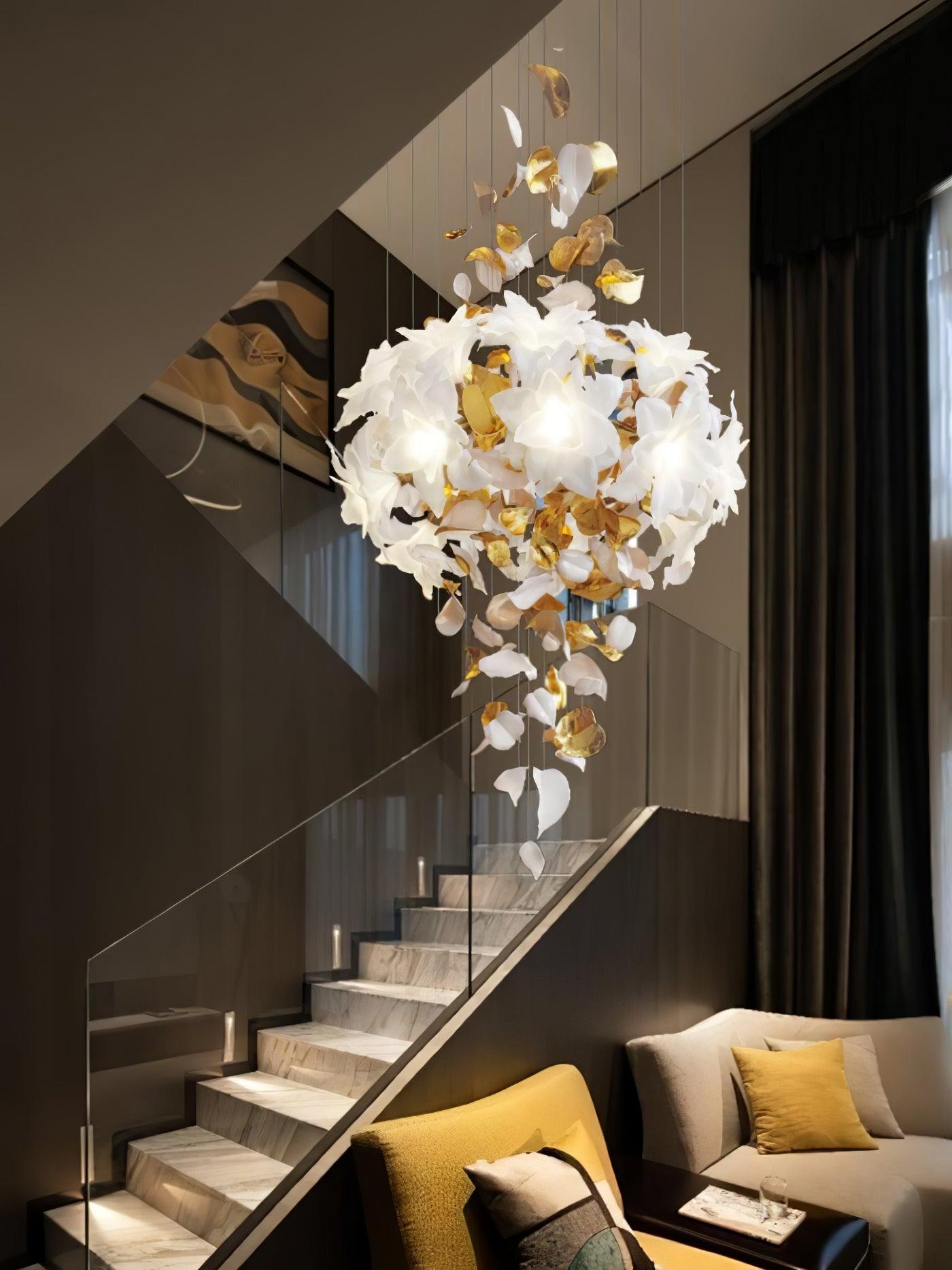 Araeos Lustre en Laiton Fleurs Volantes et Papillons