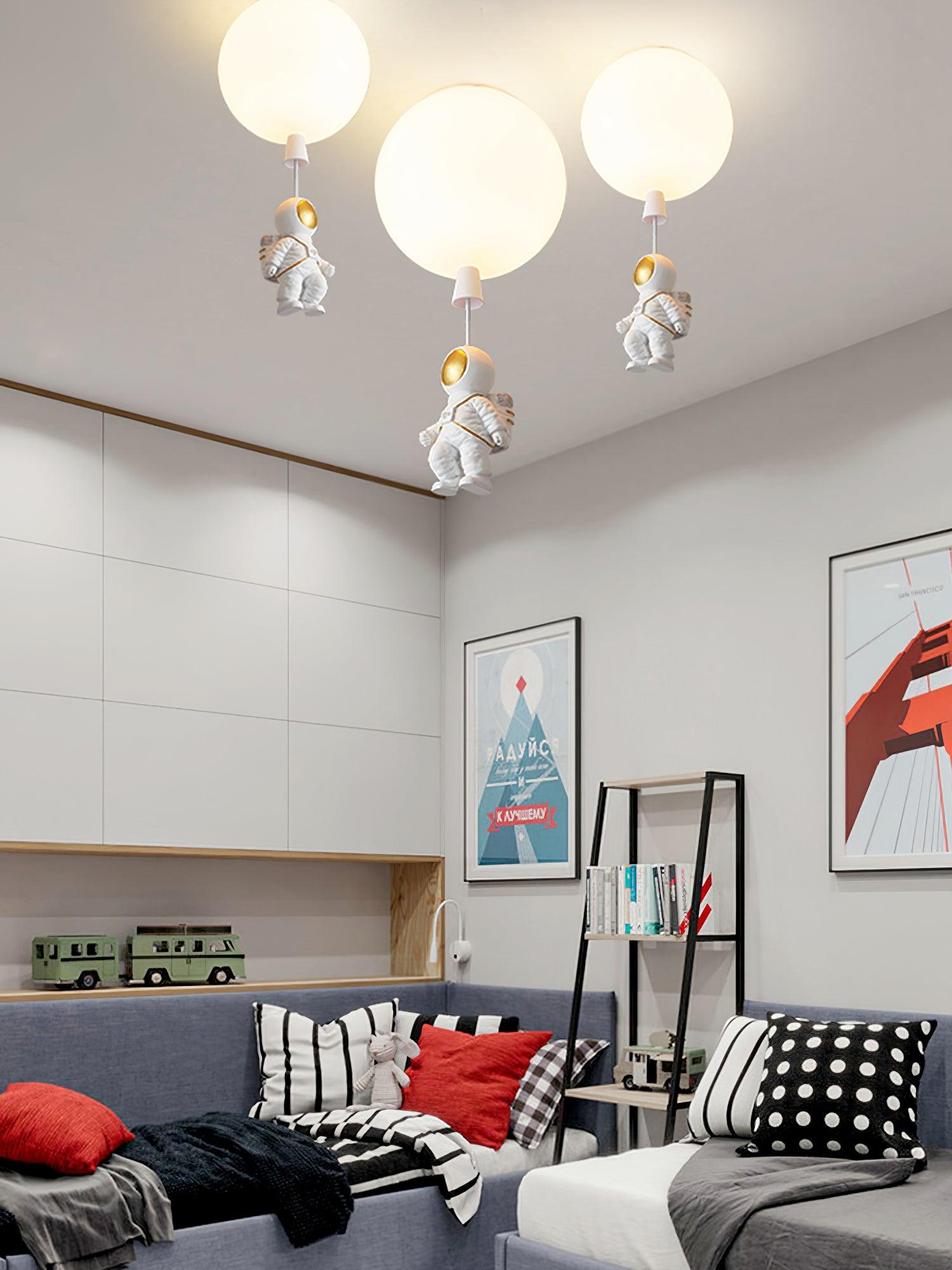 Solara Lampe Plafonnier Acrylique Ballon Astronaute