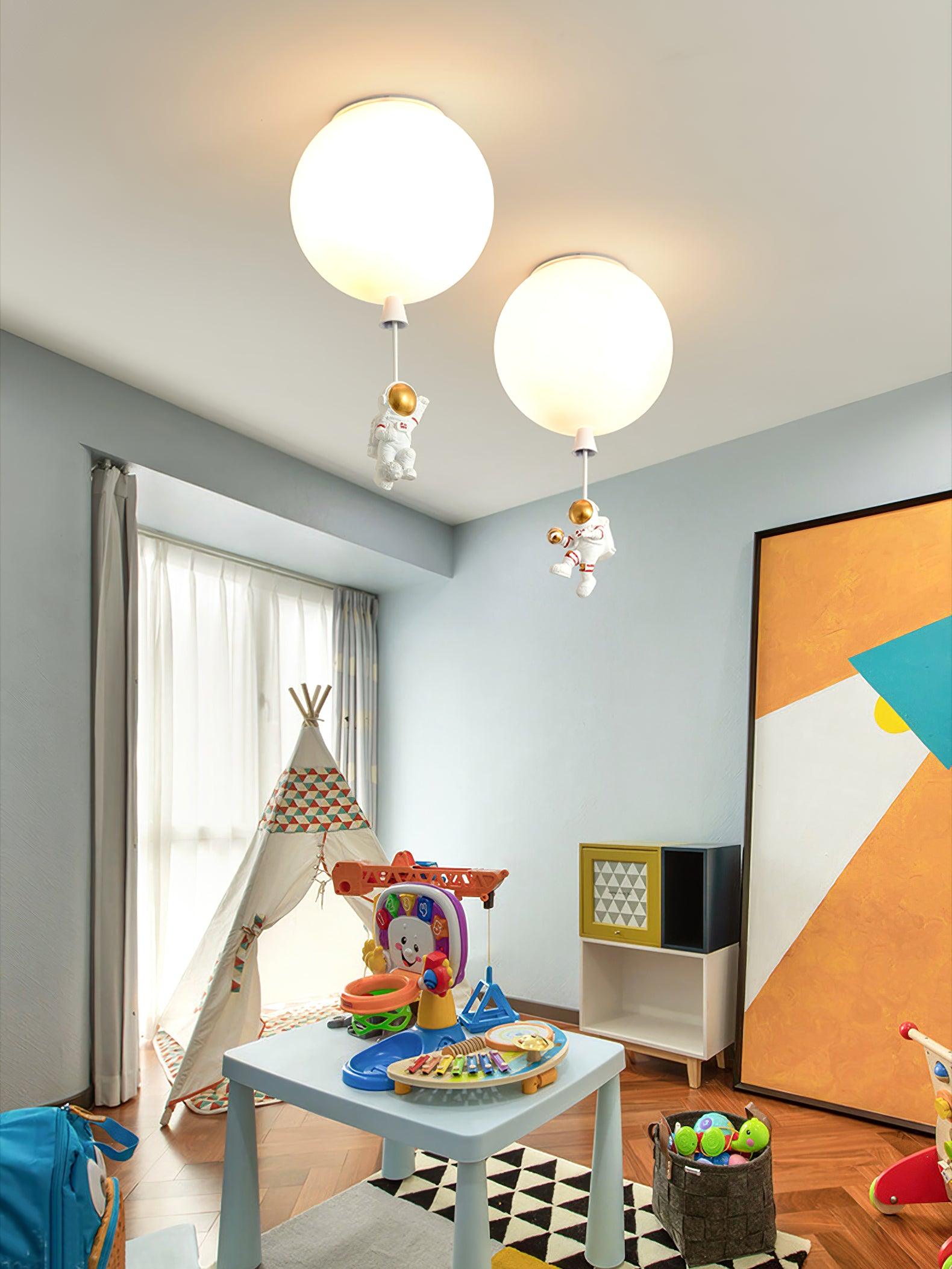 Solara Lampe Plafonnier Acrylique Ballon Astronaute